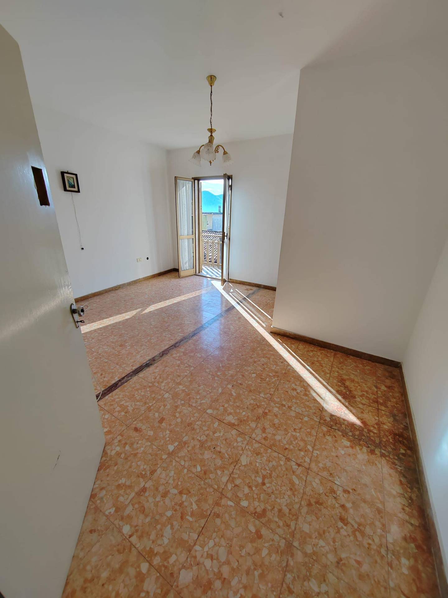 palazzina in vendita a Vallecorsa