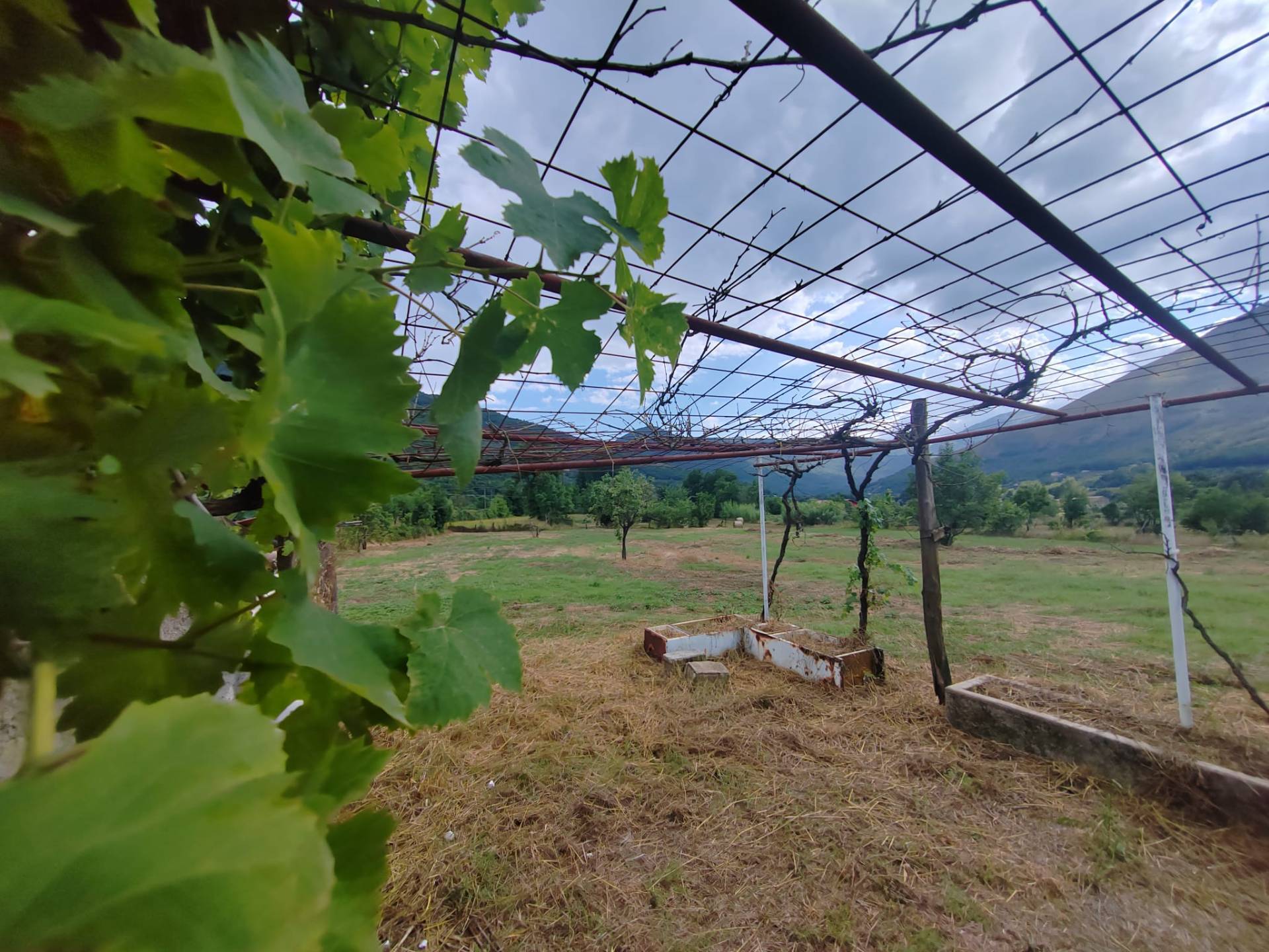 FABBRICATO in vendita a Vallecorsa