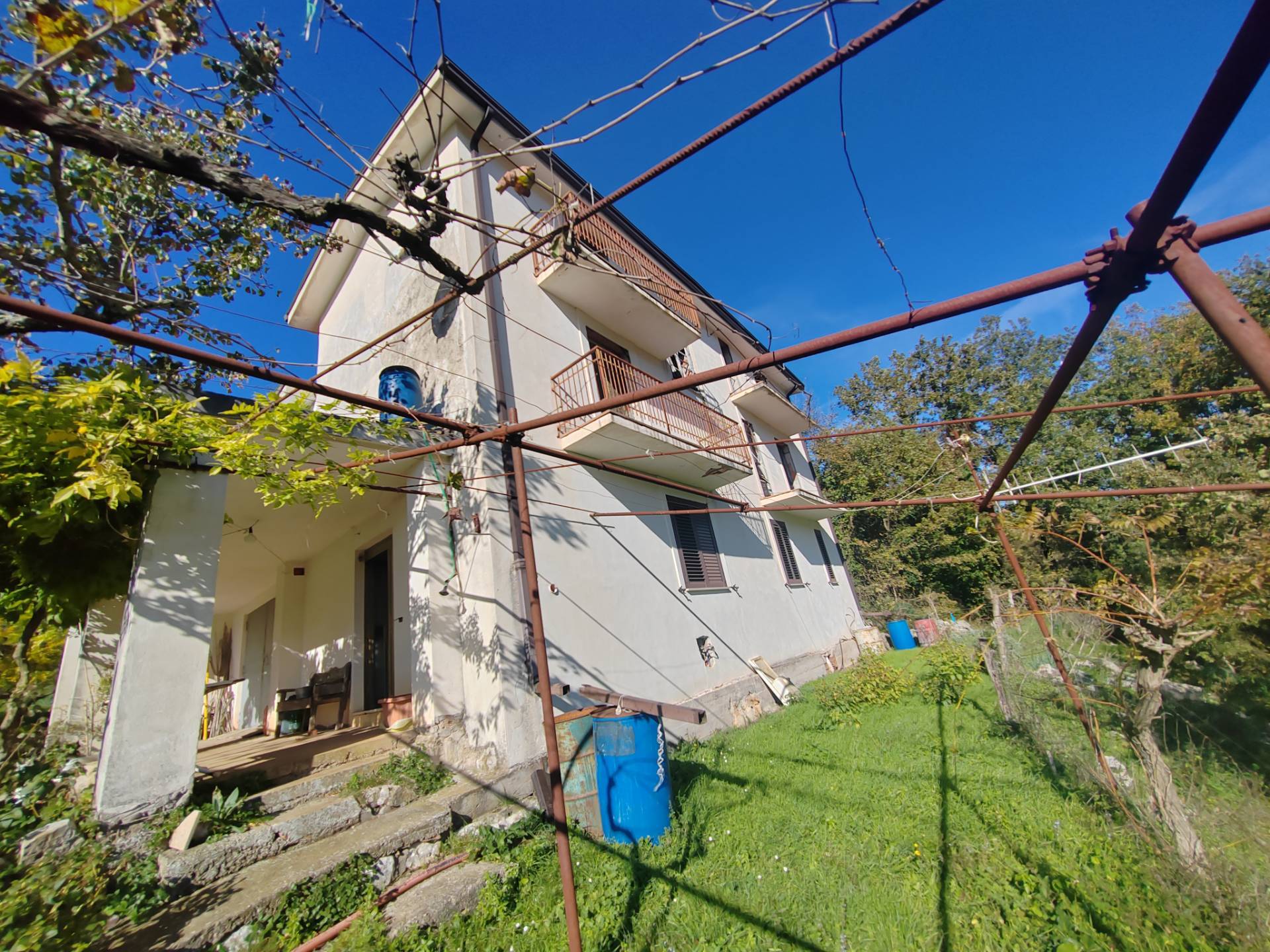 Casa indipendente in vendita a Vallecorsa