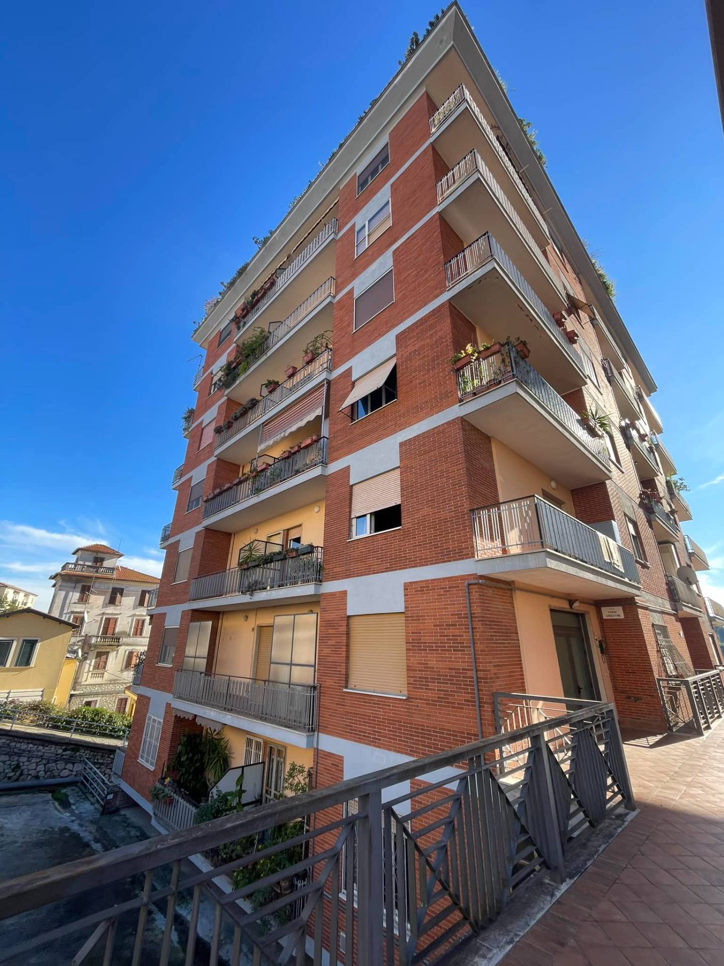 Appartamento in vendita a Frosinone, Centro