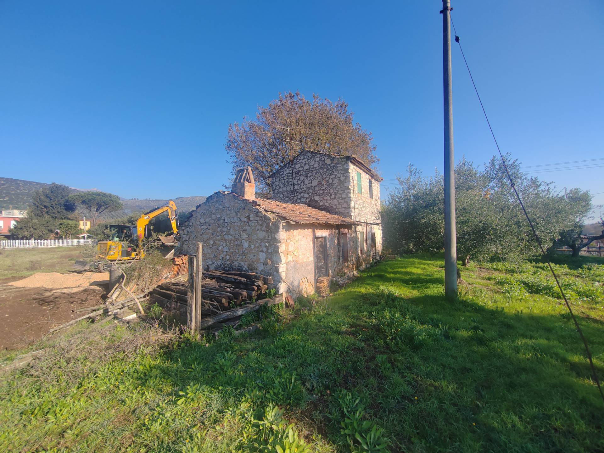 Rustico in vendita a Priverno