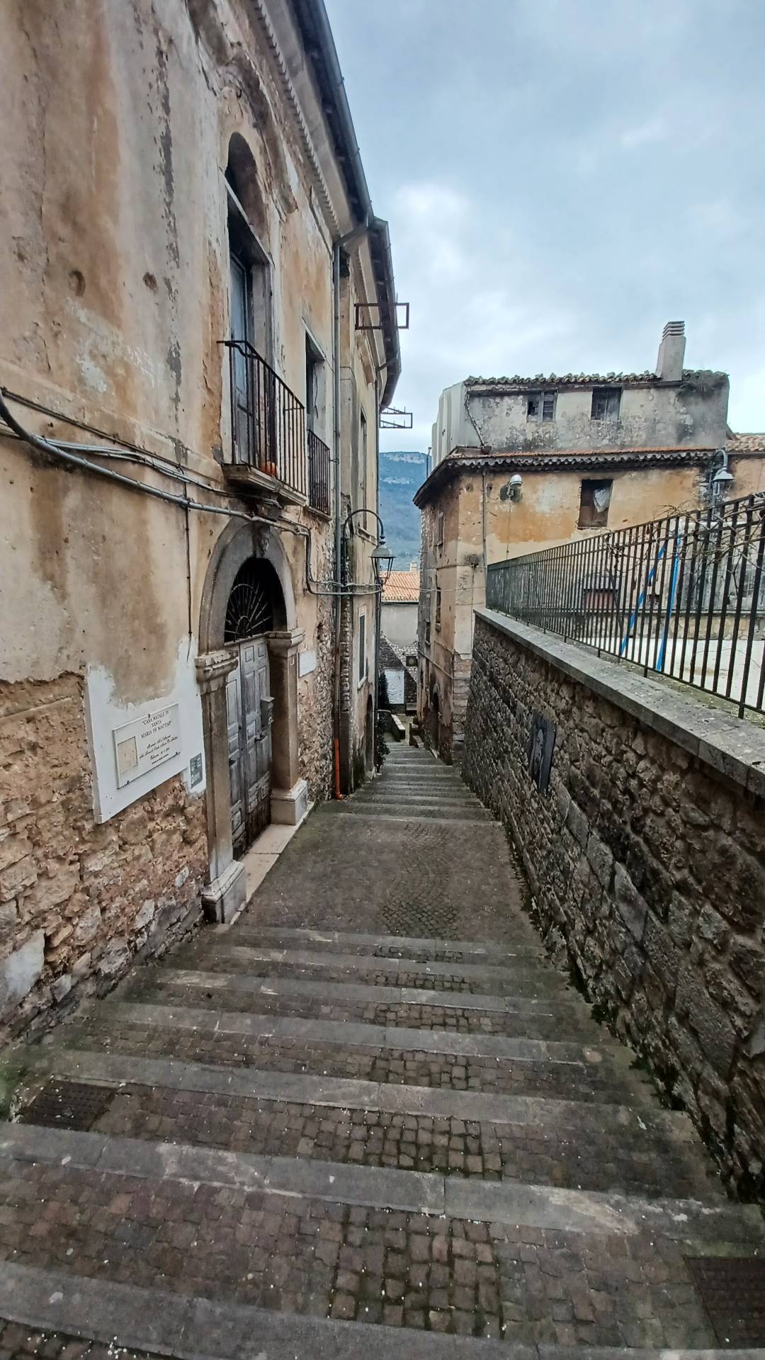 Appartamento in vendita a Vallecorsa