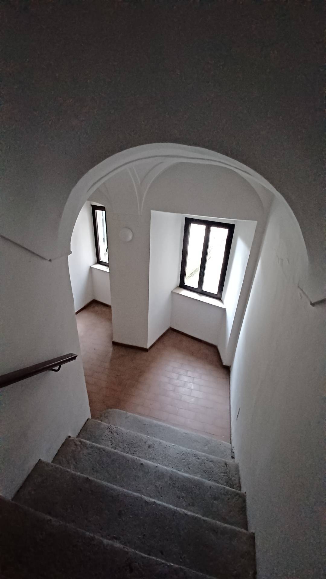 Appartamento in vendita a Vallecorsa