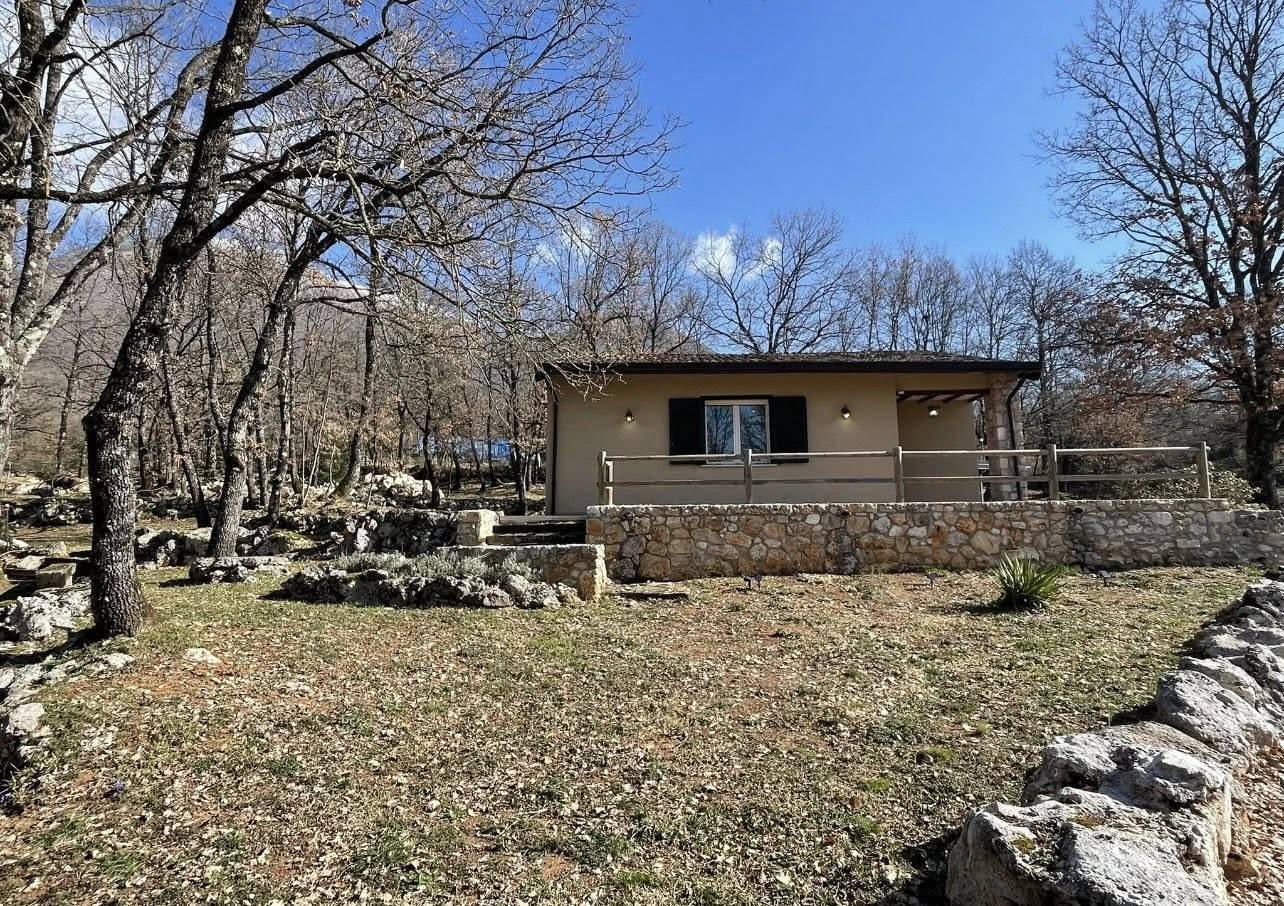 Casa indipendente in affitto a Vico nel Lazio