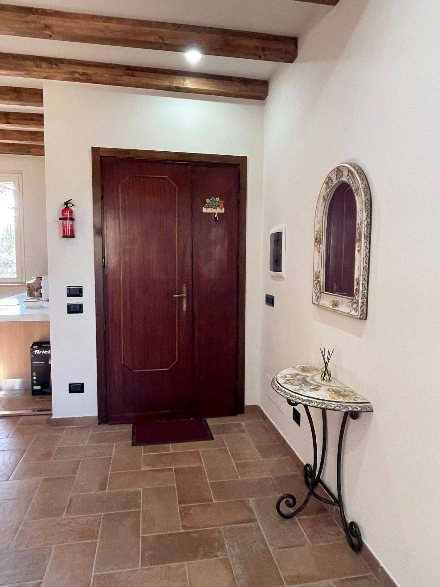 Casa indipendente in affitto a Vico nel Lazio