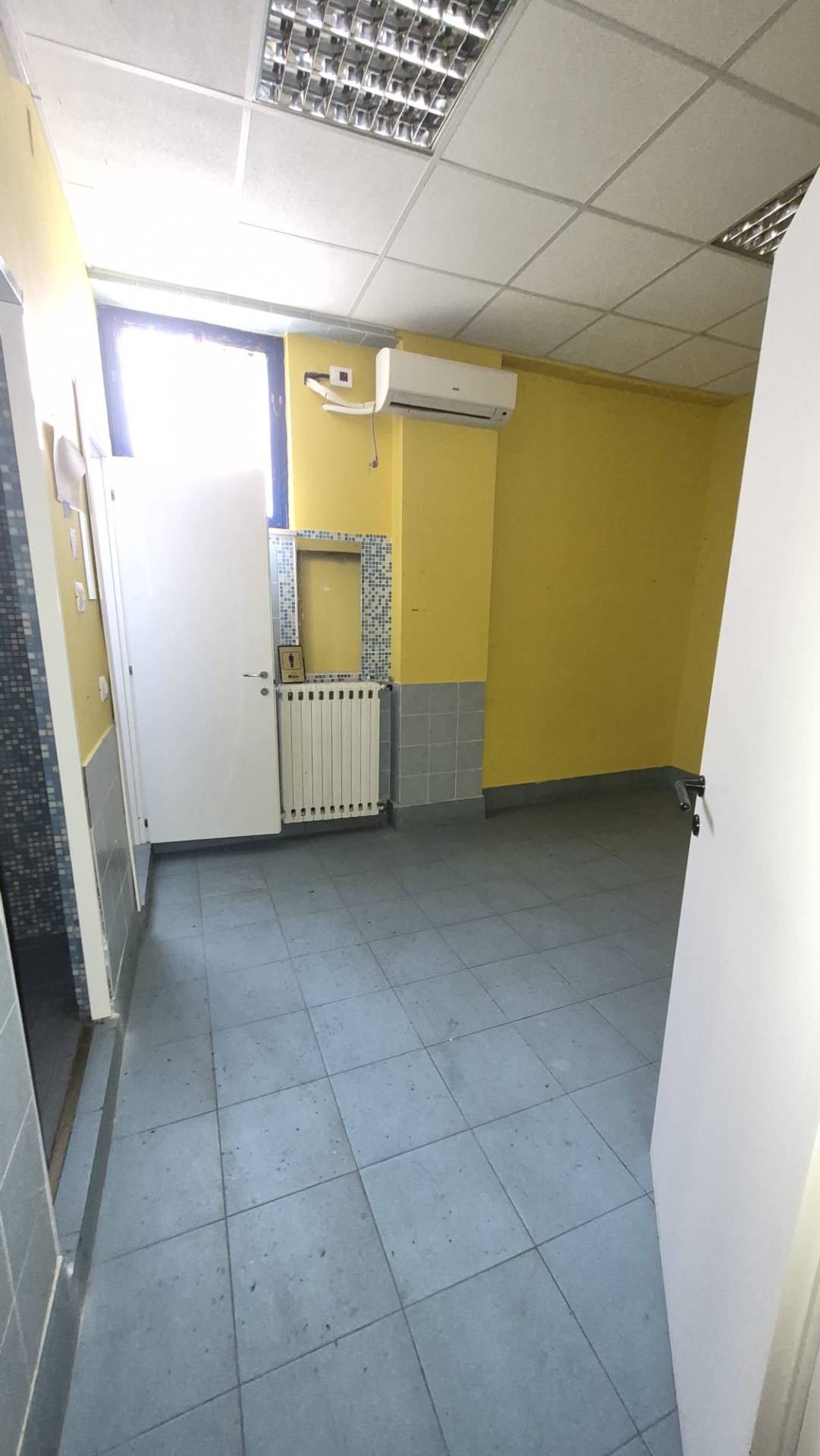 locale artigianale in vendita a Alatri