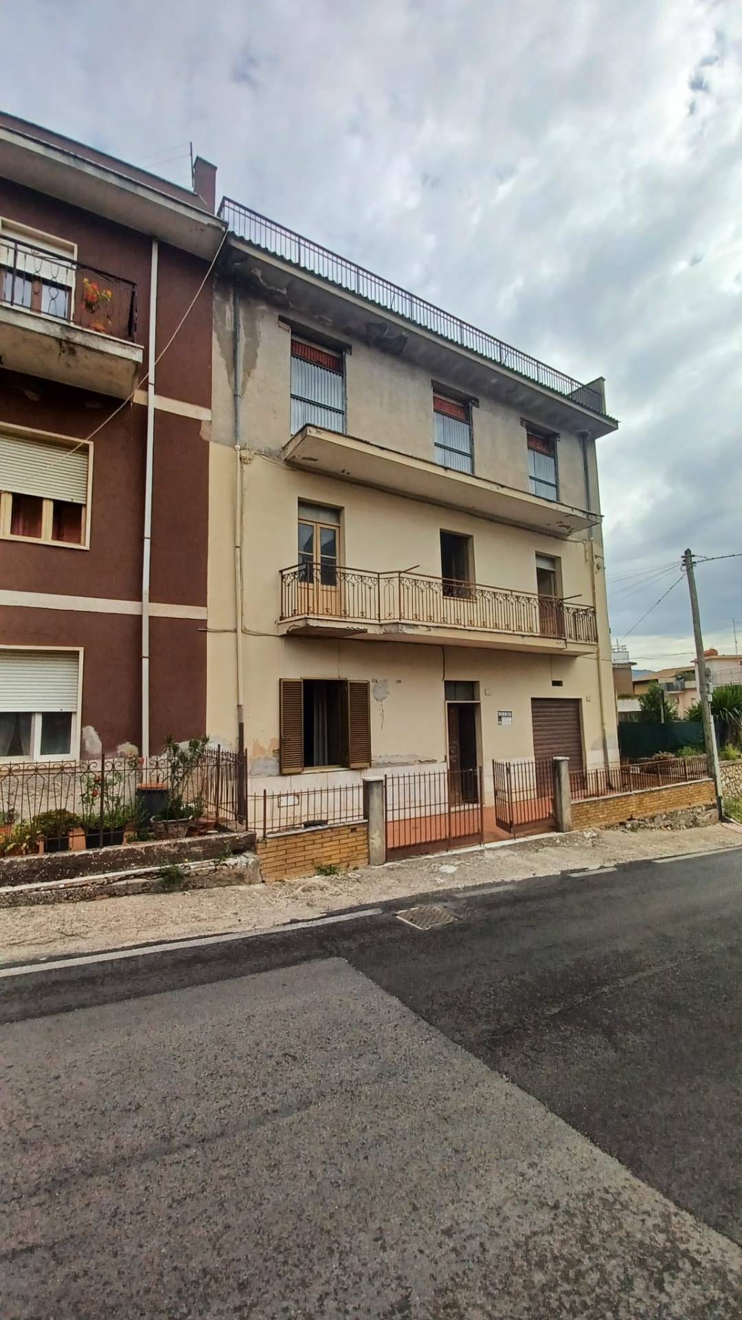 palazzina in vendita a Priverno