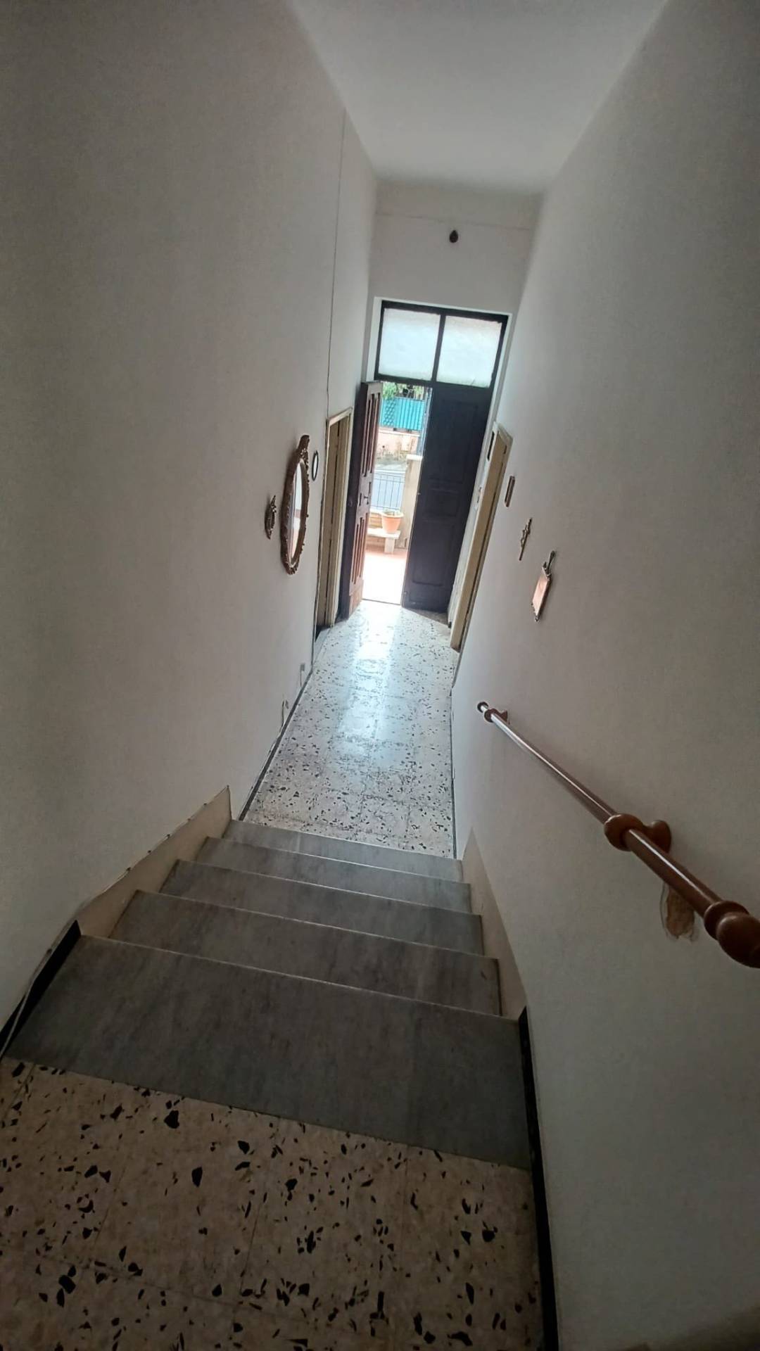 palazzina in vendita a Priverno