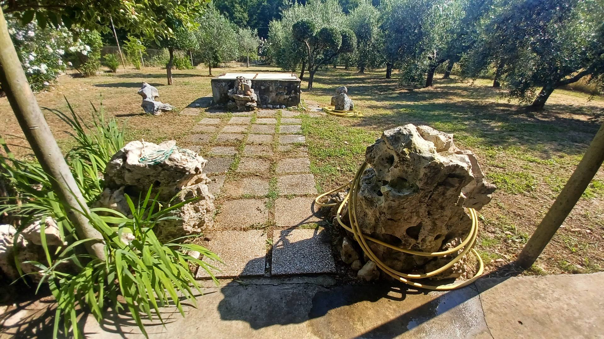 Casa indipendente in vendita a Castro dei Volsci