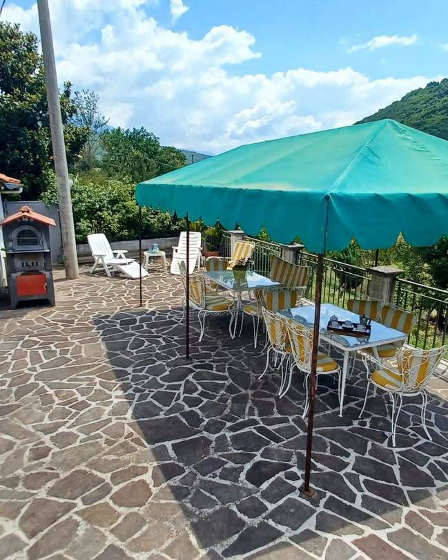 Casa indipendente in vendita a Torre Cajetani