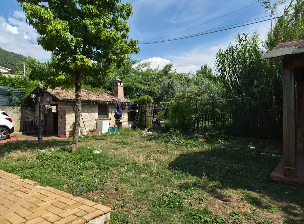 Casa indipendente in vendita a Alatri