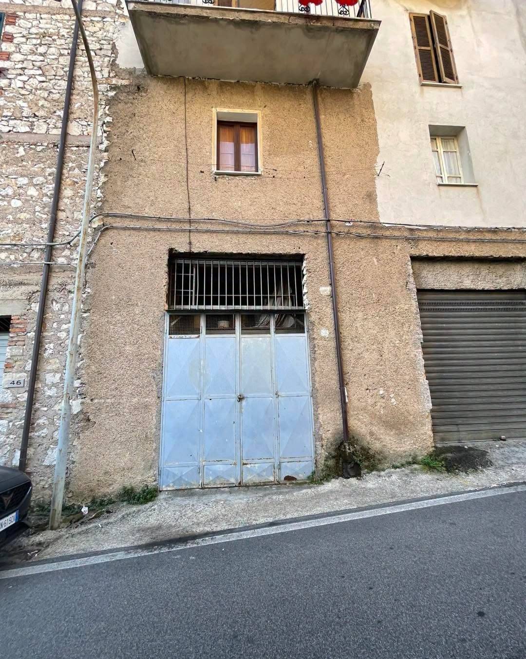 Deposito in vendita a Maenza