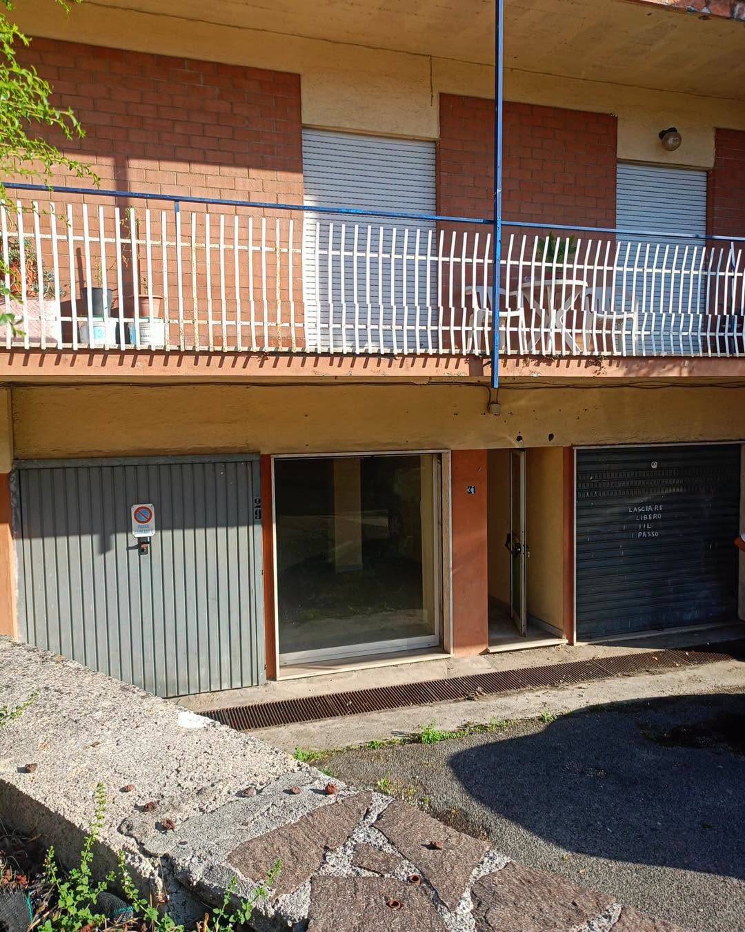 Box o garage in vendita a Ceccano