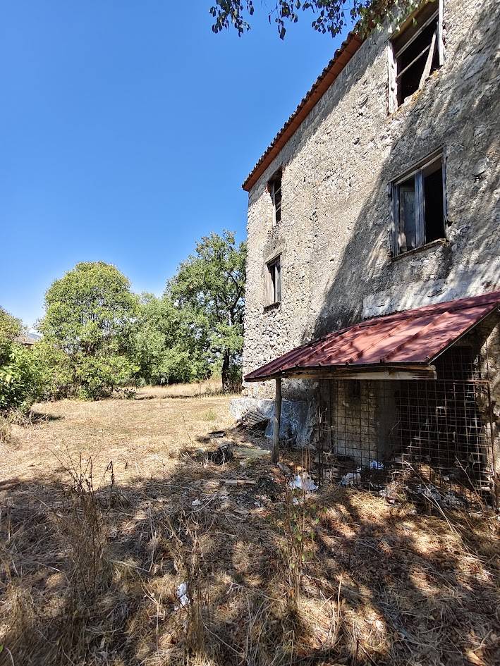 FABBRICATO in vendita a Amaseno