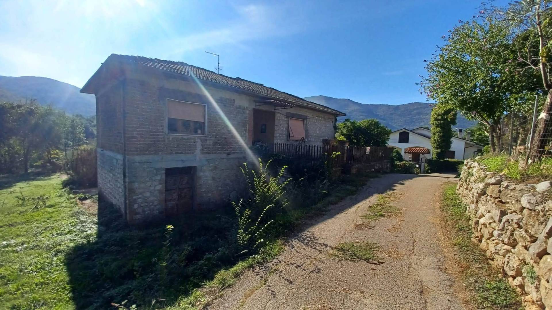 Casa indipendente in vendita a Castro dei Volsci