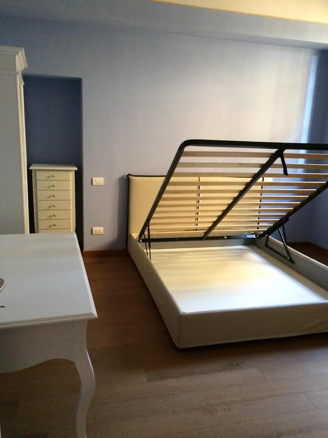 Trilocale arredato in affitto, Pisa santa maria