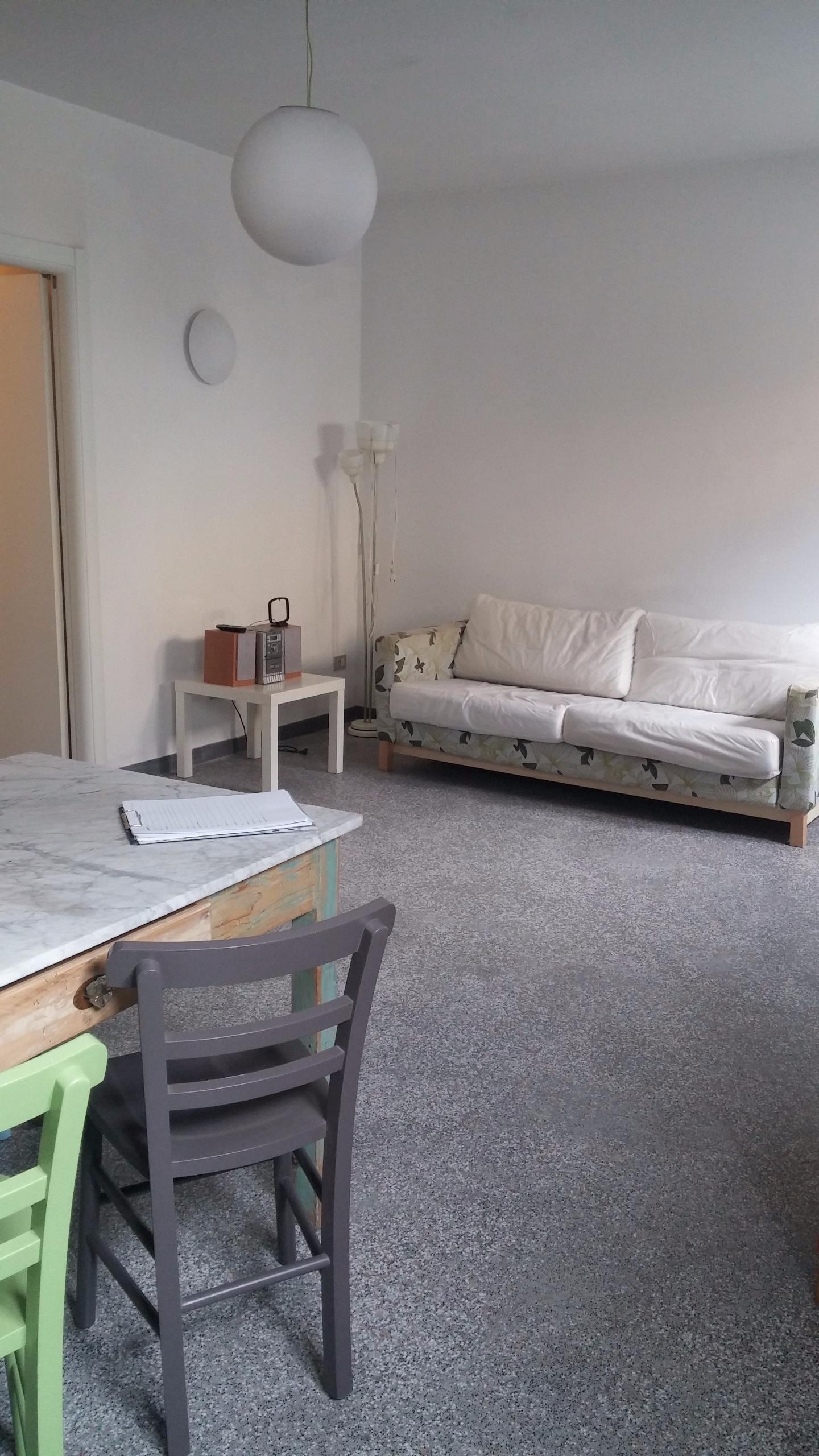 Trilocale arredato in affitto, Pisa santa marta