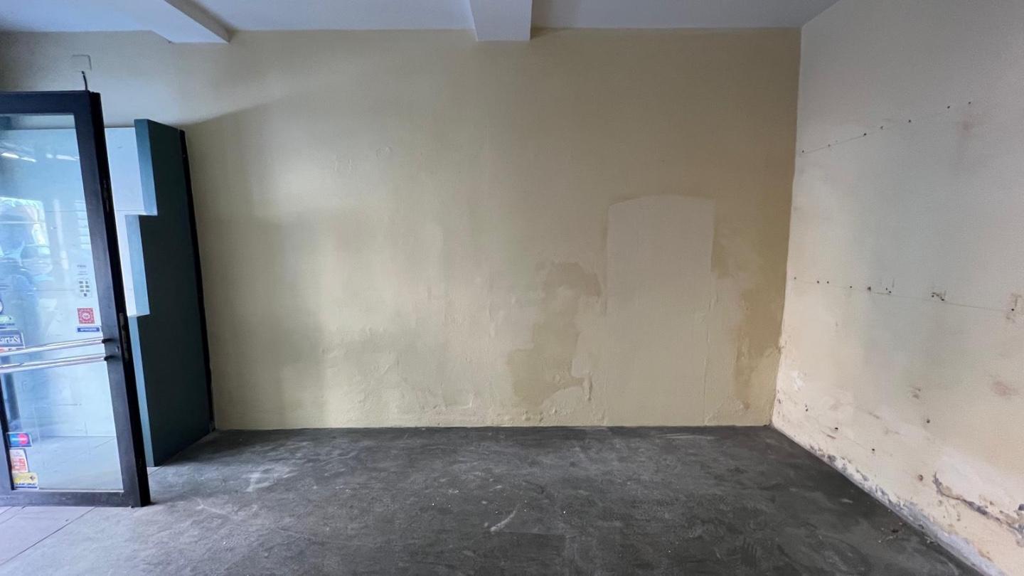 Locale commerciale in vendita, Pisa san martino