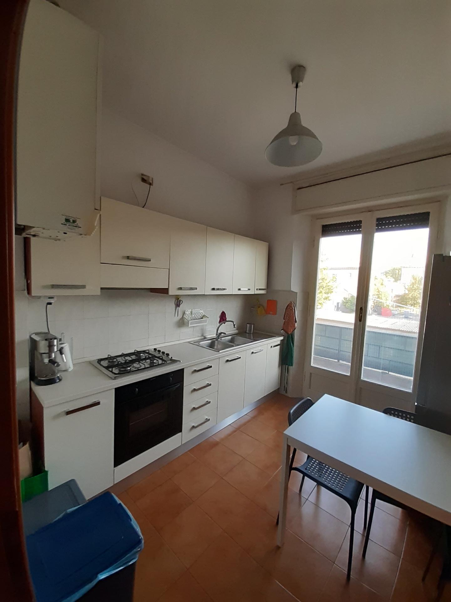 Quadrilocale arredato in affitto, Pisa porta a lucca