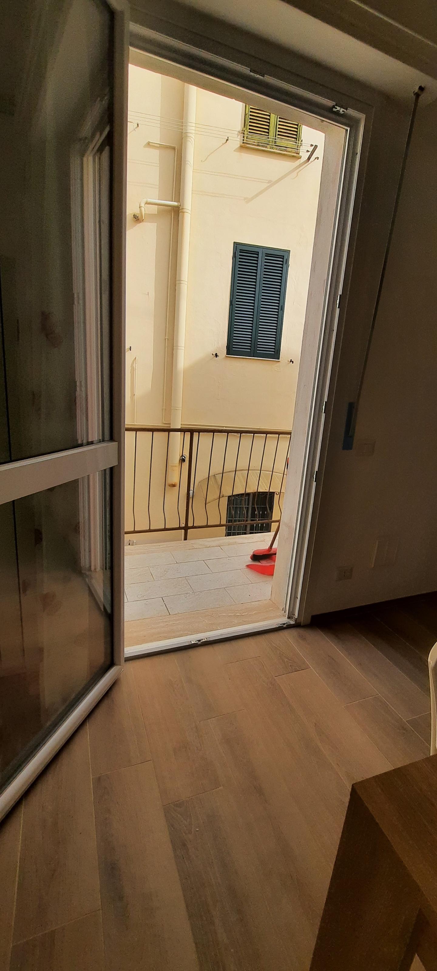 Appartamento arredato in affitto, Pisa landi