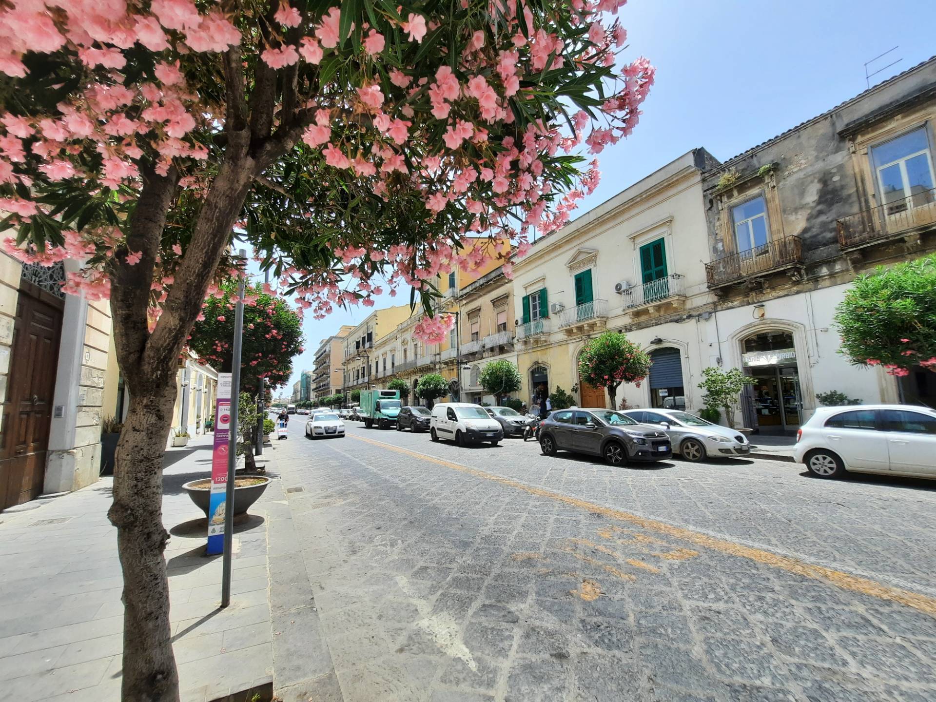 Locale commerciale in vendita, Siracusa umbertina