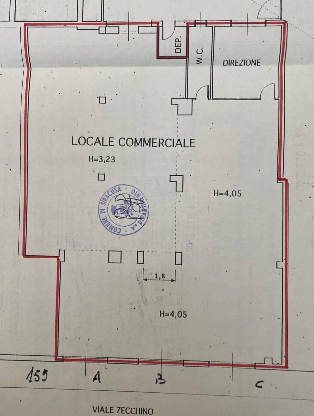 Locale commerciale in vendita a Siracusa