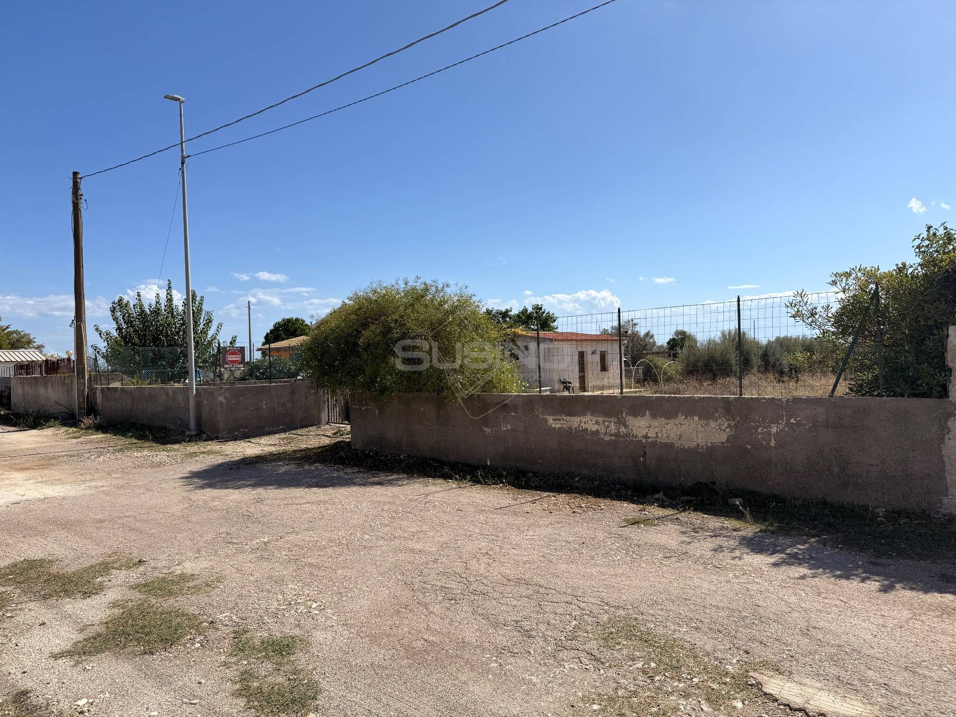 Deposito in vendita a Siracusa