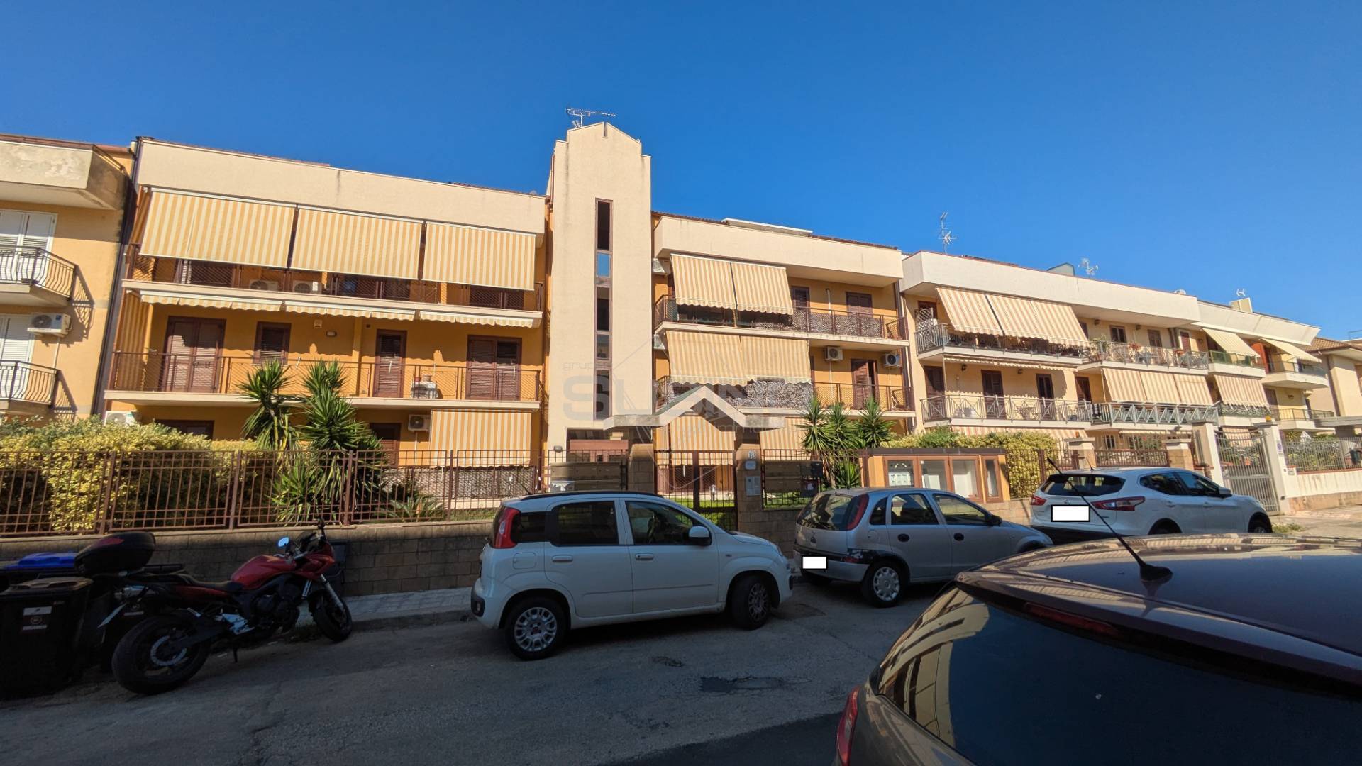 Appartamento e Garage in vendita a Floridia, Vignalonga