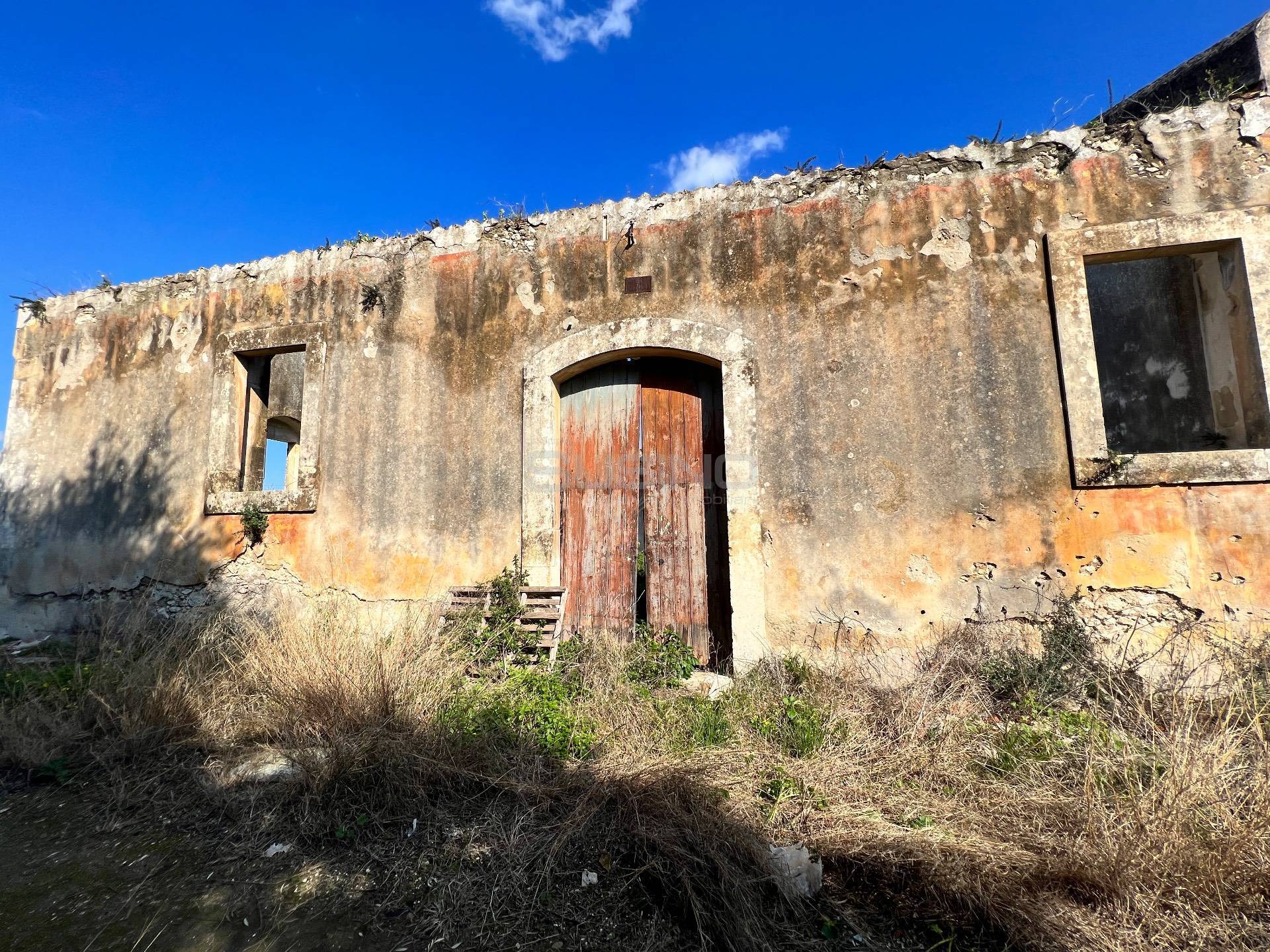 Caseggiato in vendita a Siracusa, Pantanelli