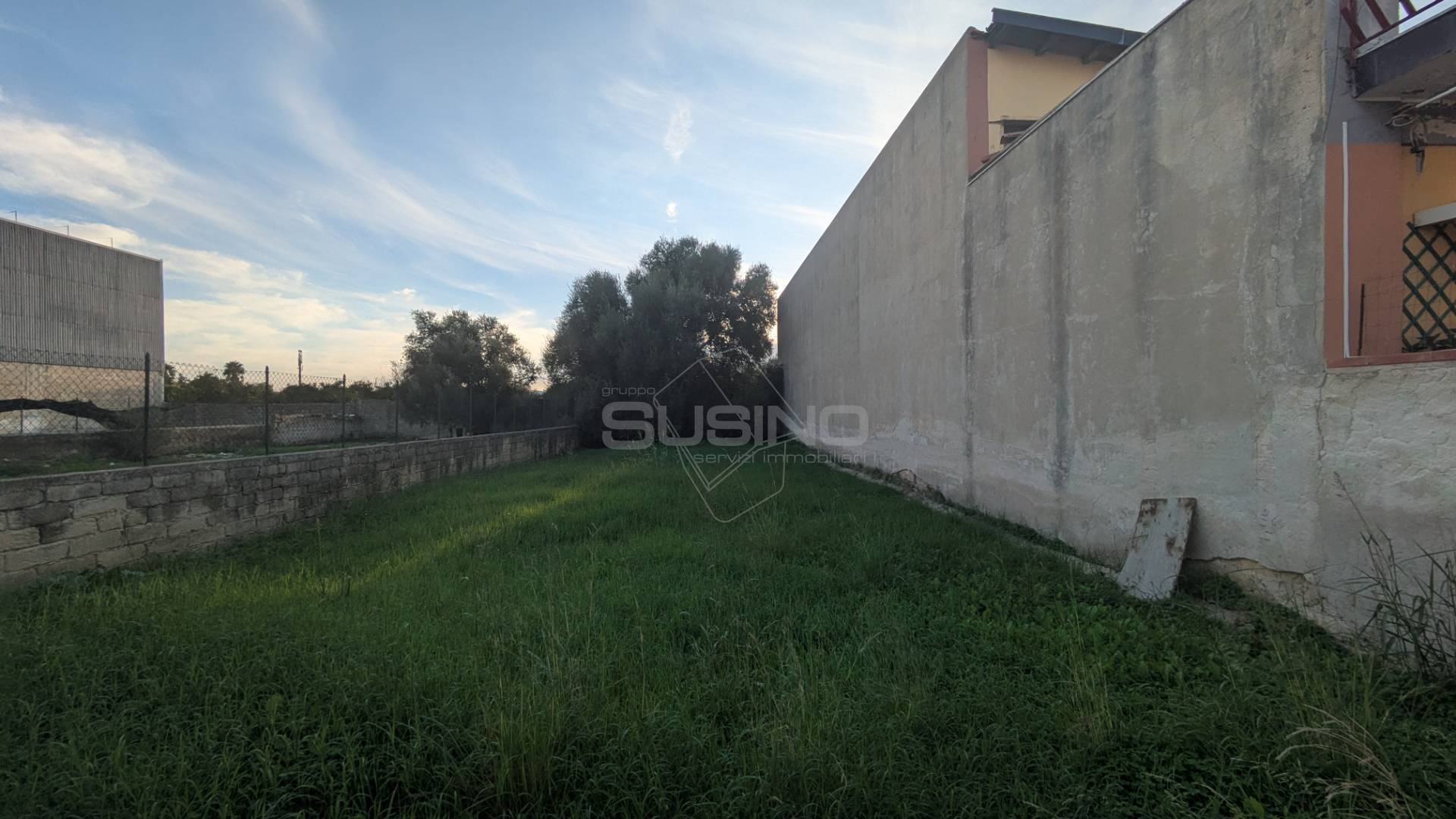 Terreno edificabile in vendita a Floridia, Villa