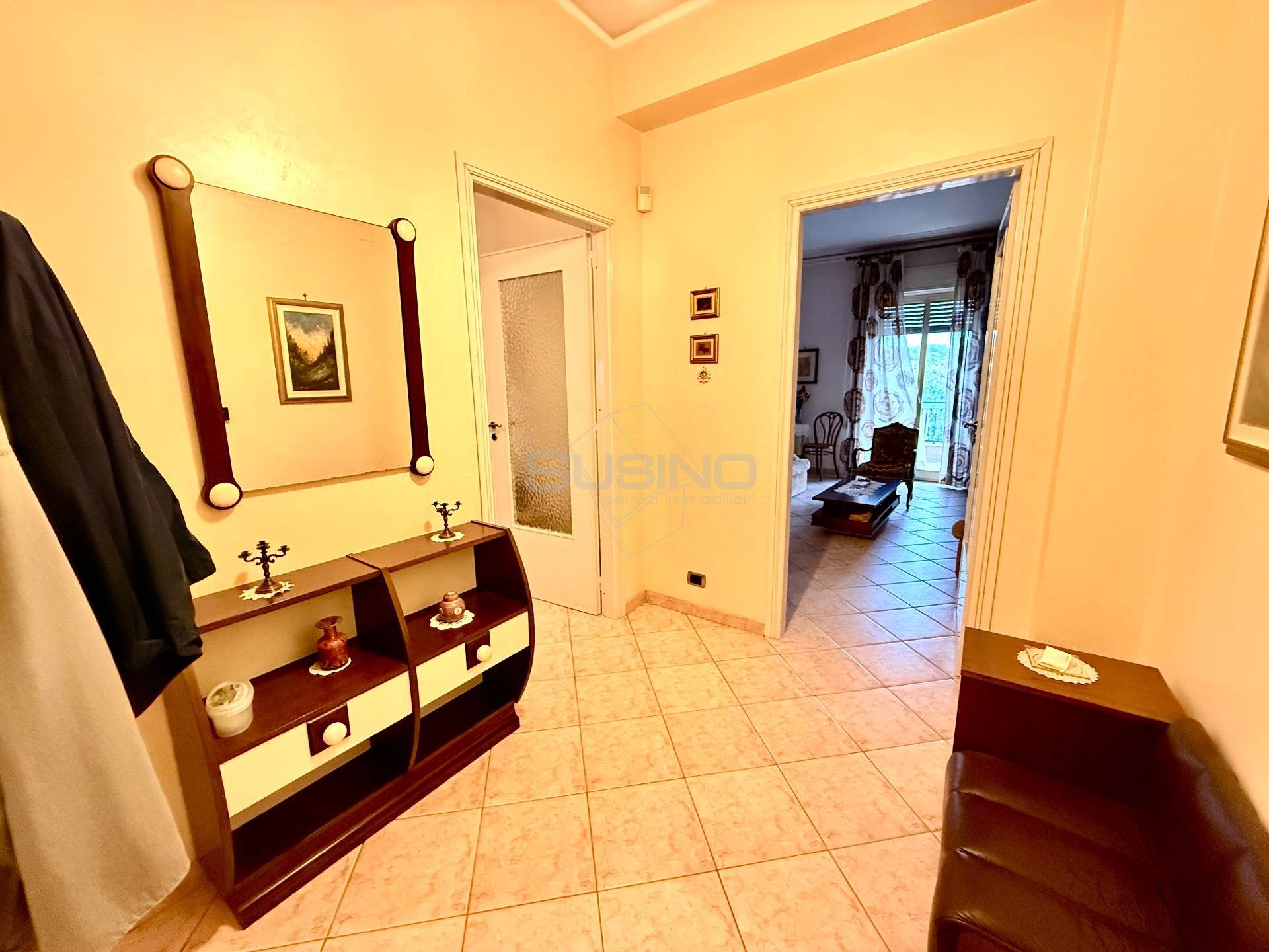 Appartamento in vendita a Siracusa, Akradina