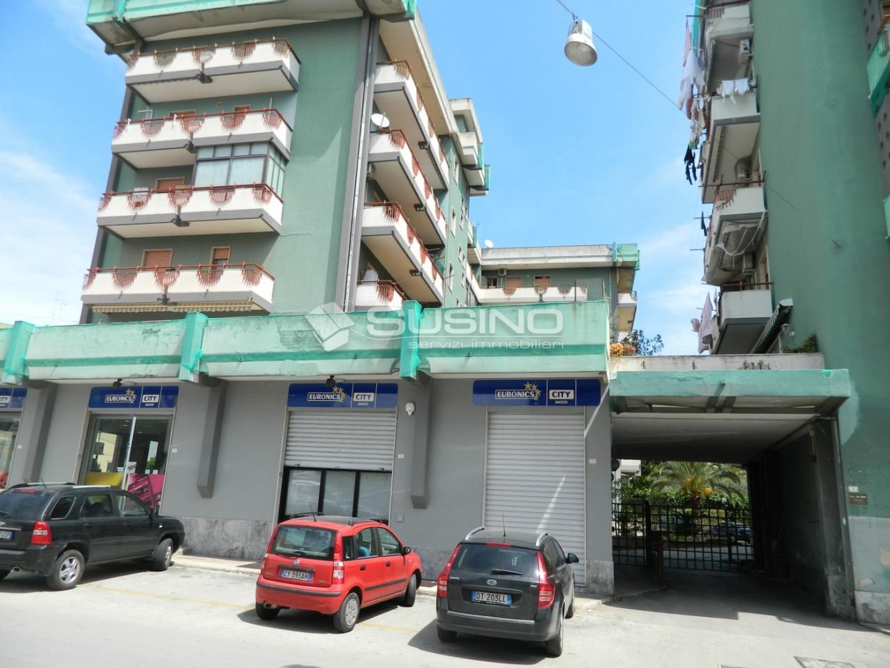 Garage in vendita a Siracusa, Teracati