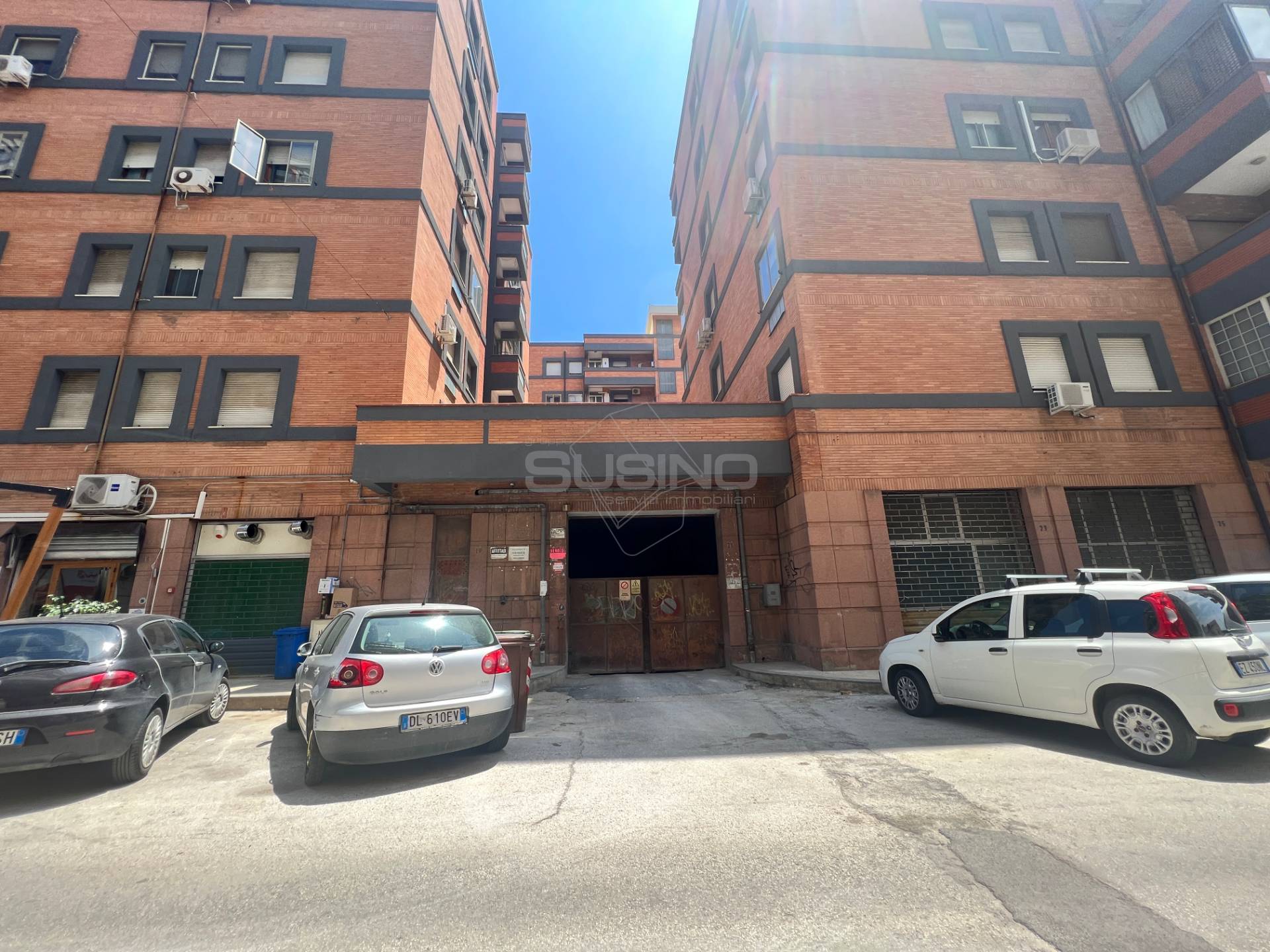 Box o garage in vendita a Siracusa, Piazza Adda