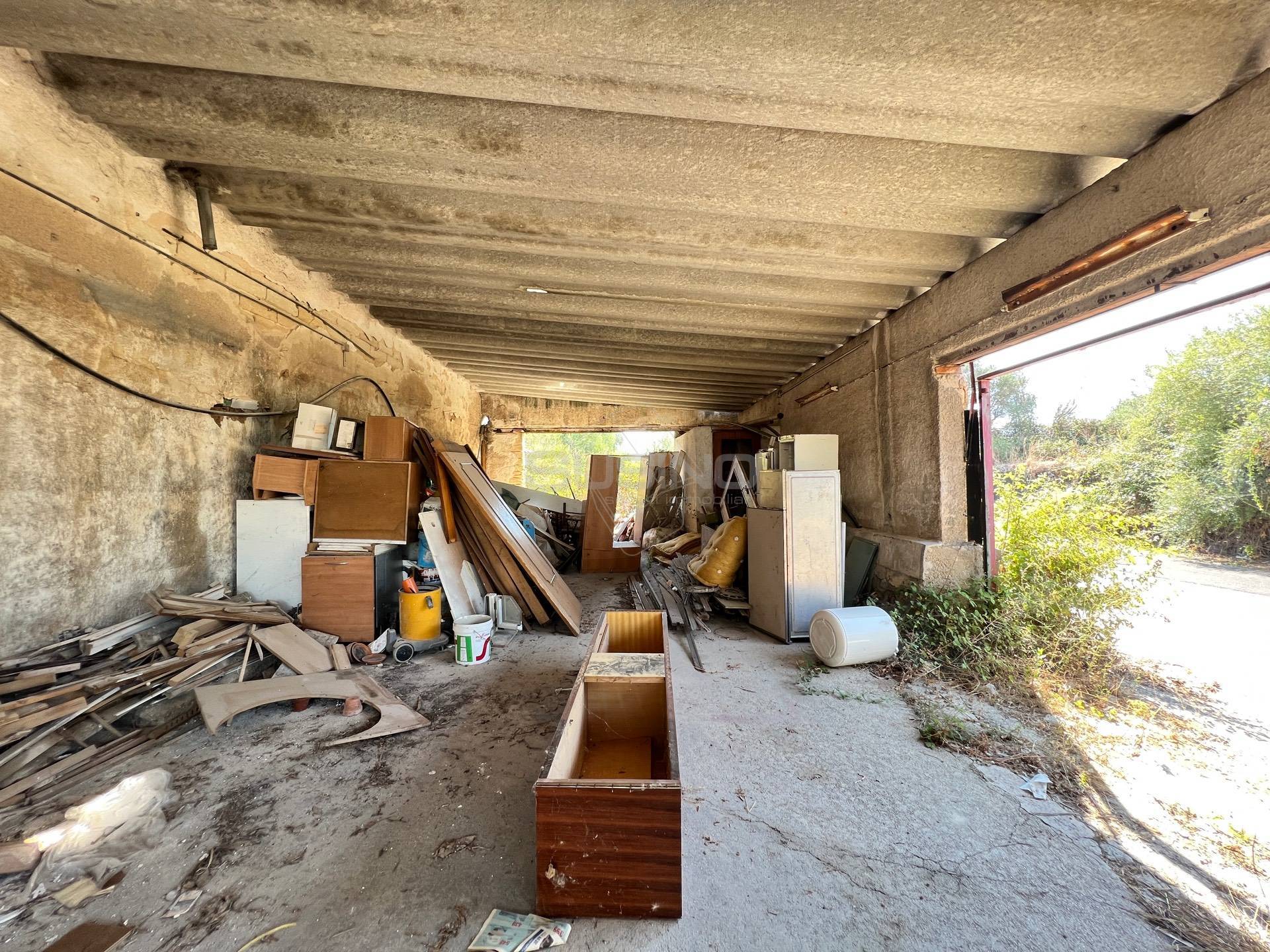 Capannone in vendita a Siracusa