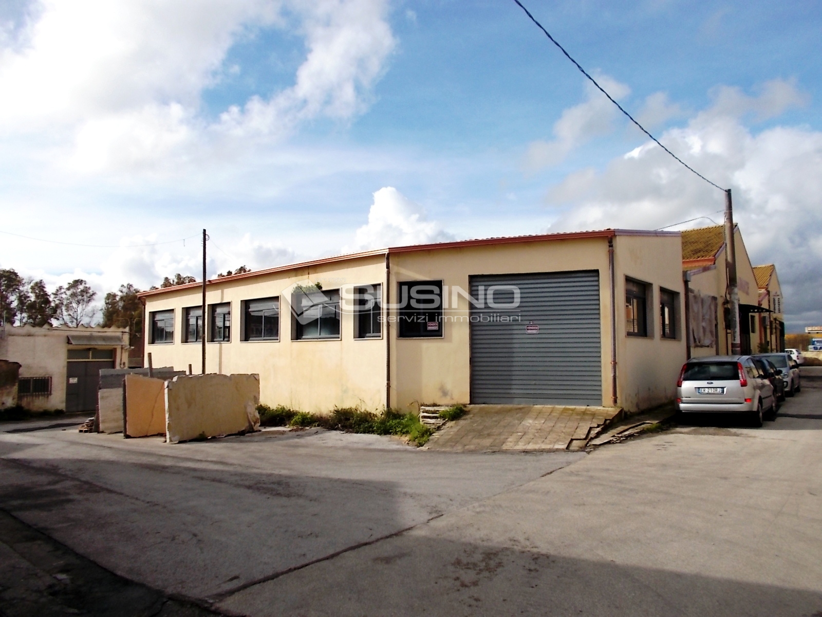 Locale commerciale in vendita a Siracusa, Paolo Orsi