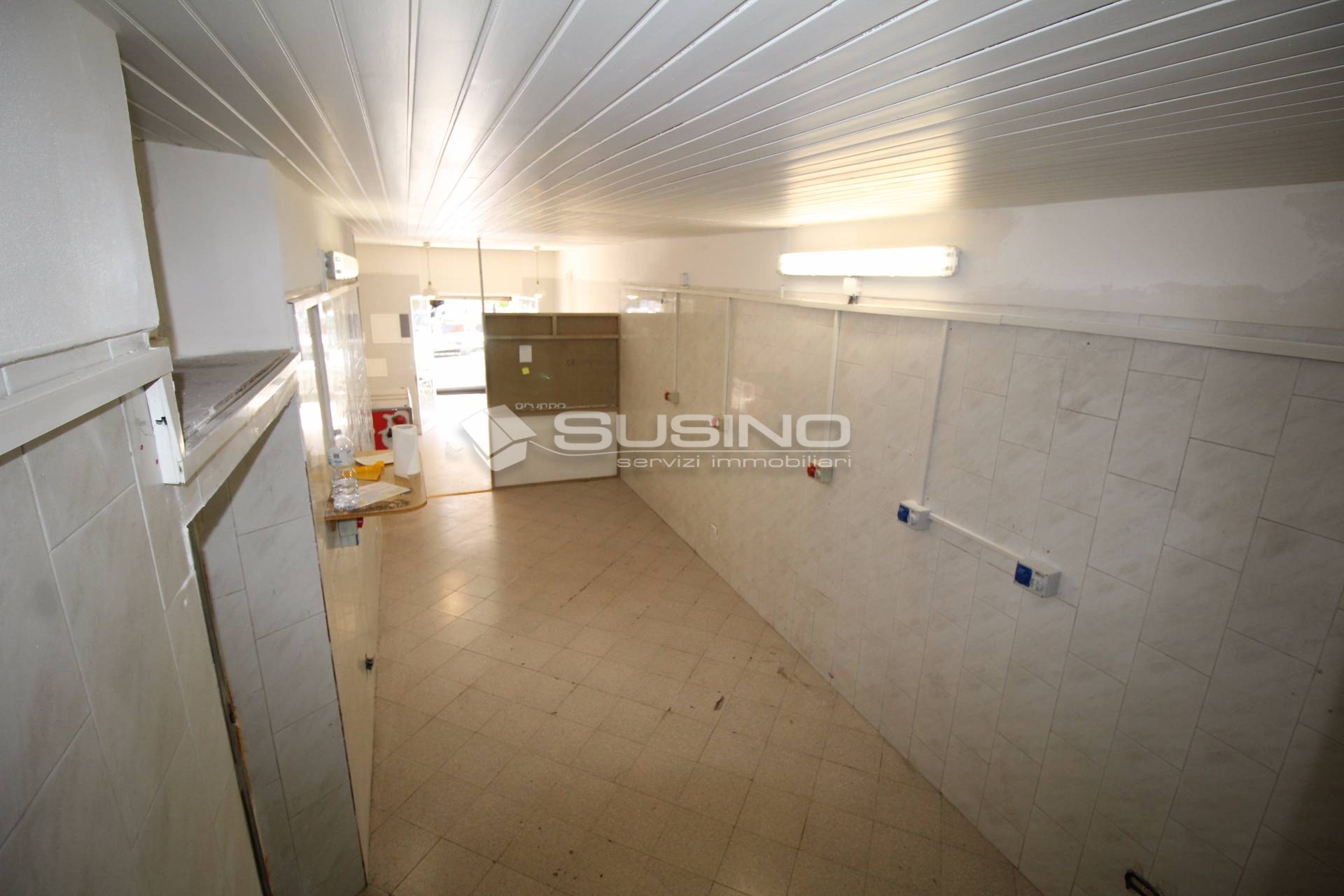 Locale commerciale in vendita a Siracusa, Ortigia