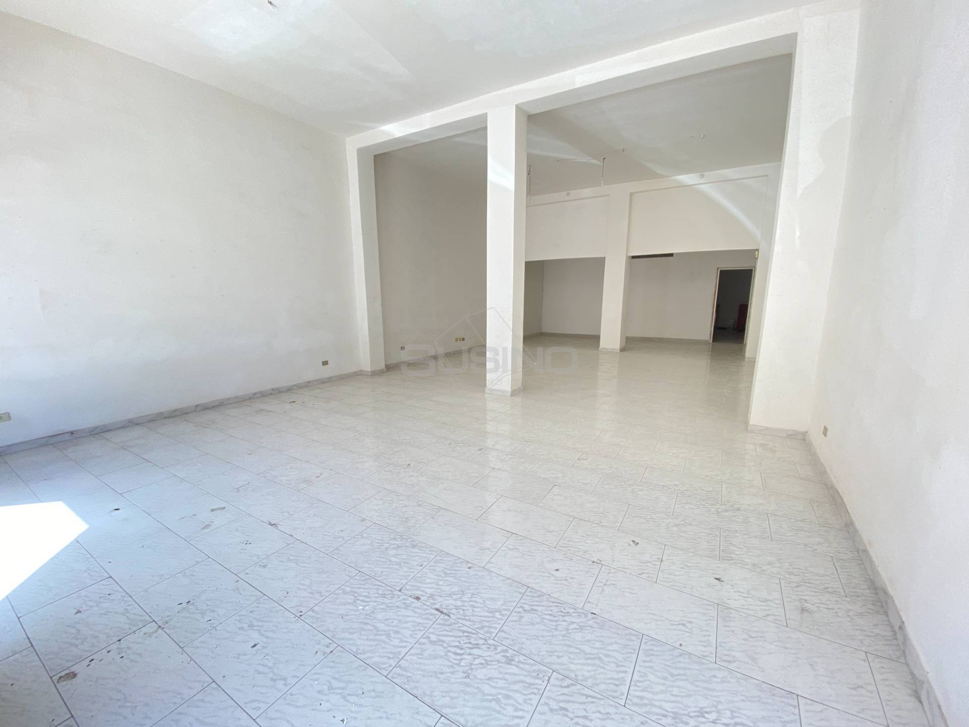 Studio/Ufficio in vendita a Siracusa, Tica-tisia