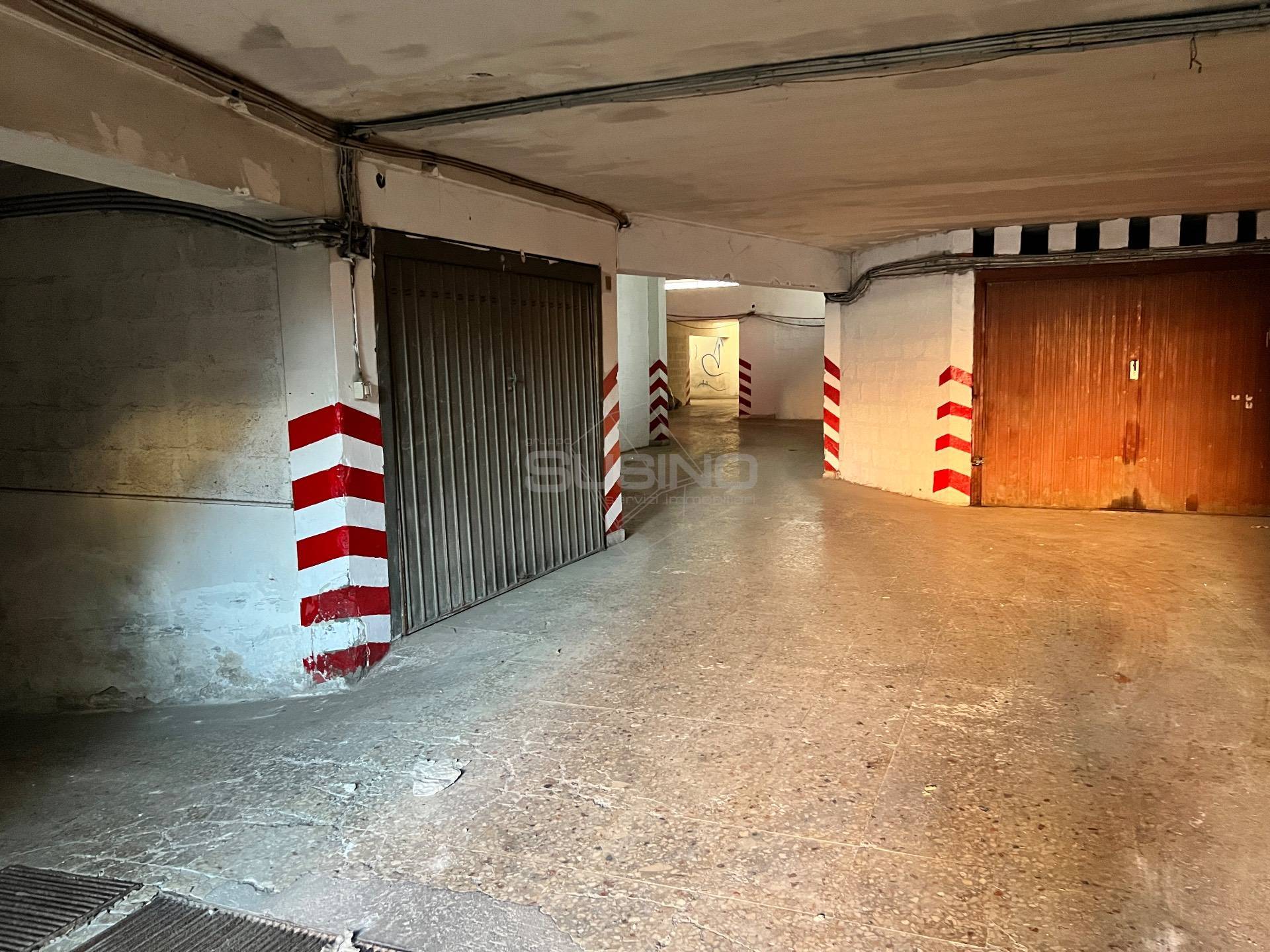 Box o garage in vendita a Siracusa