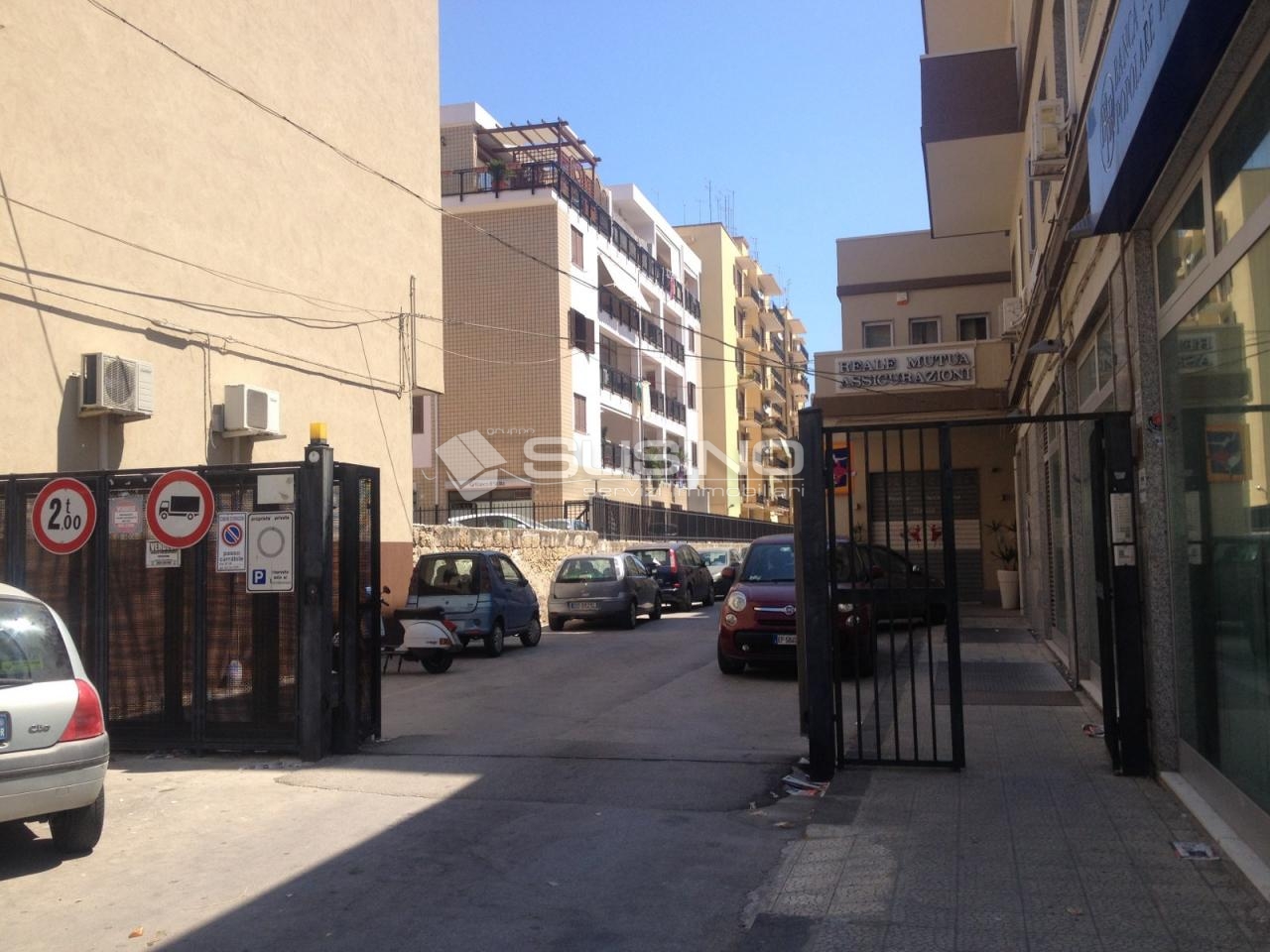 Locale commerciale in vendita a Siracusa, Tica-tisia