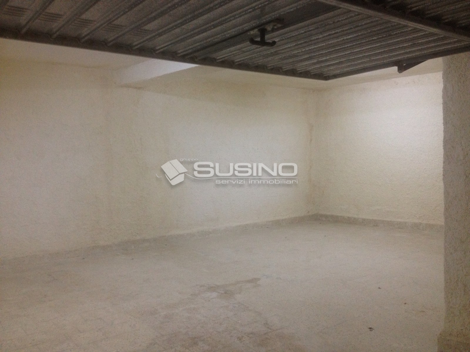 Garage in vendita a Siracusa, Borgata