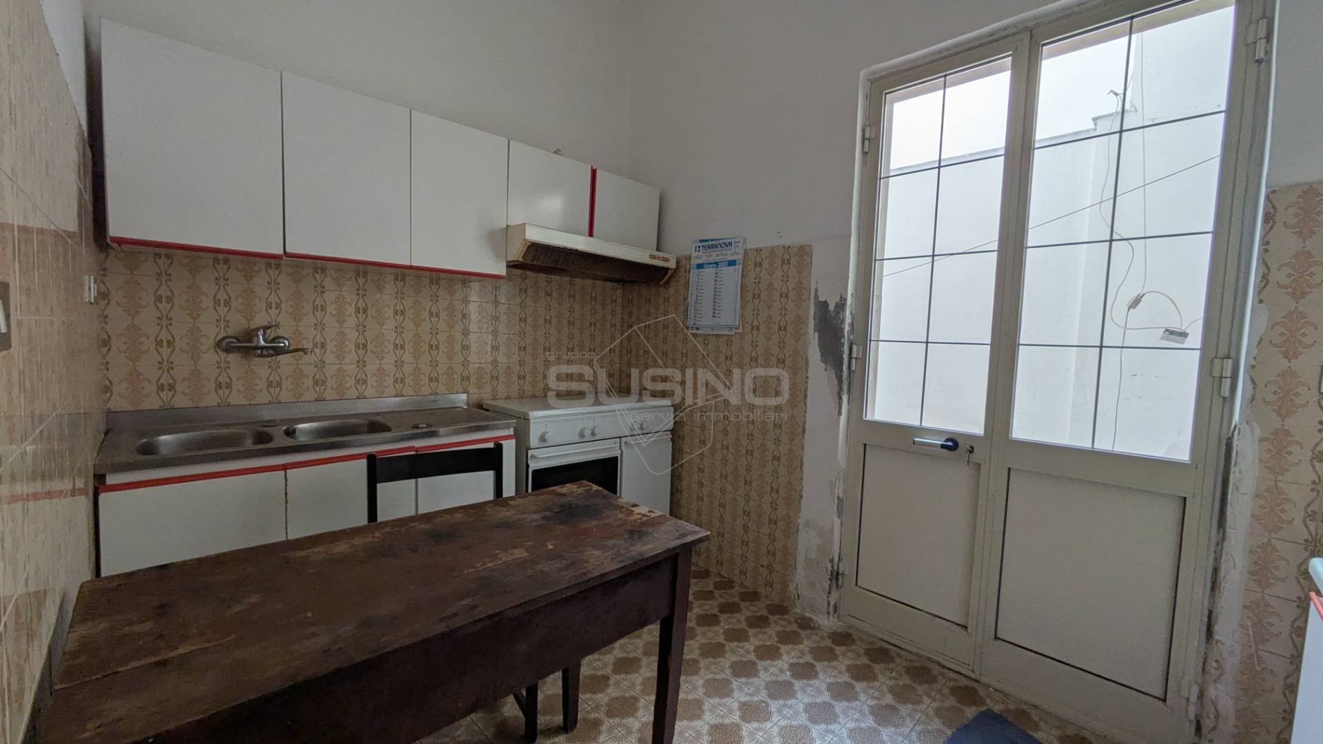 Indipendente in vendita a Floridia, Villa