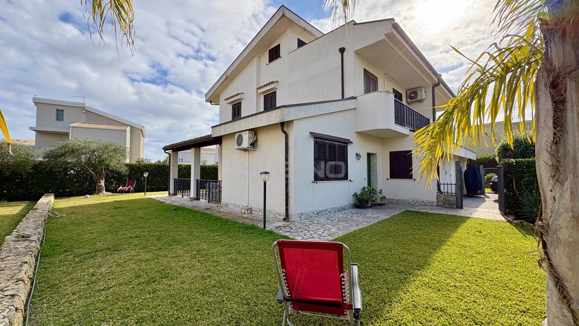 Villa in affitto a Siracusa, Isola