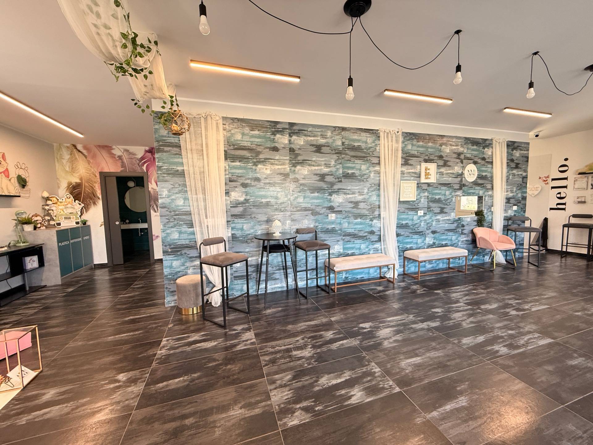 Locale commerciale in vendita a Siracusa, Isola