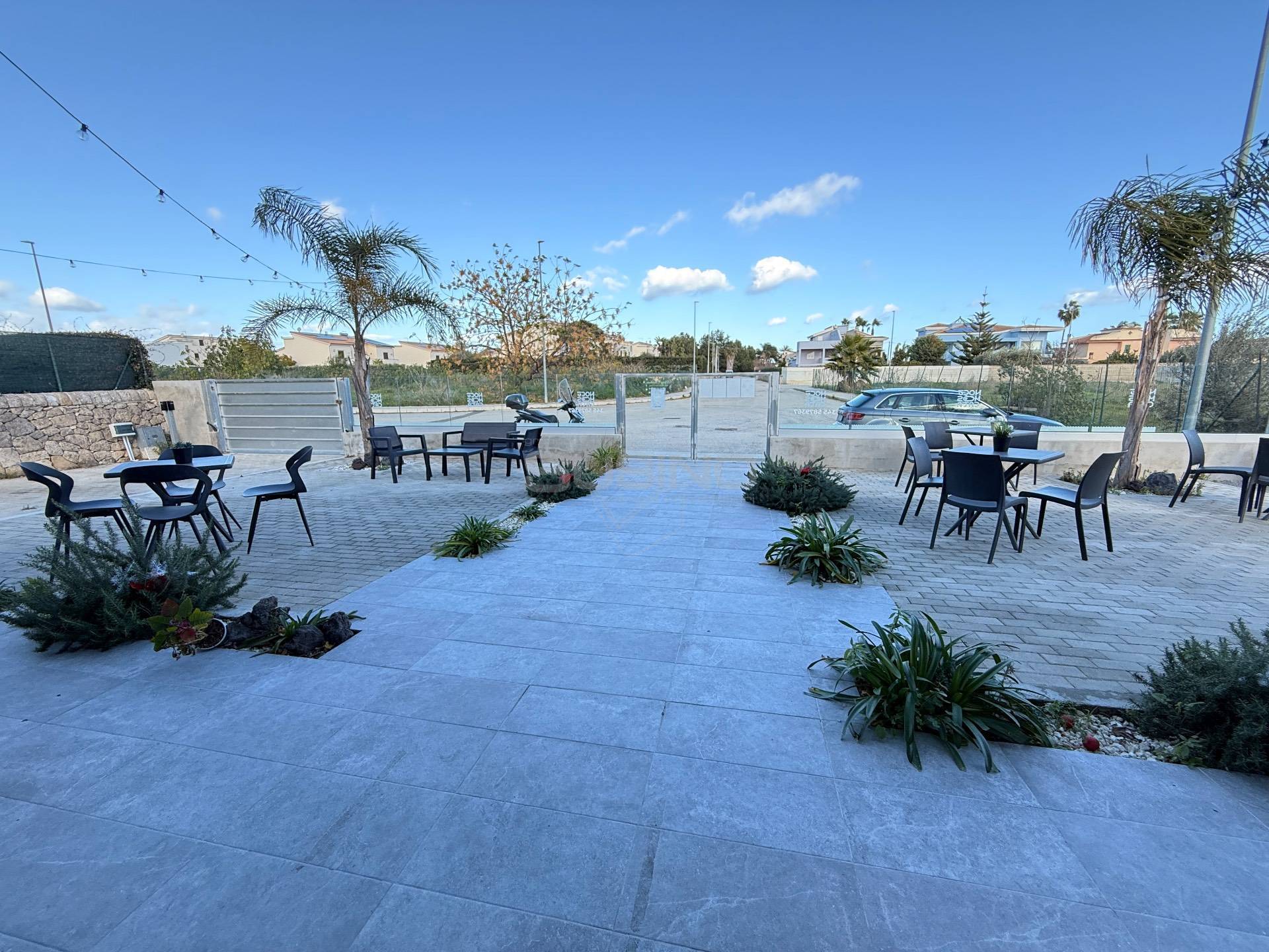 Locale commerciale in vendita a Siracusa, Isola