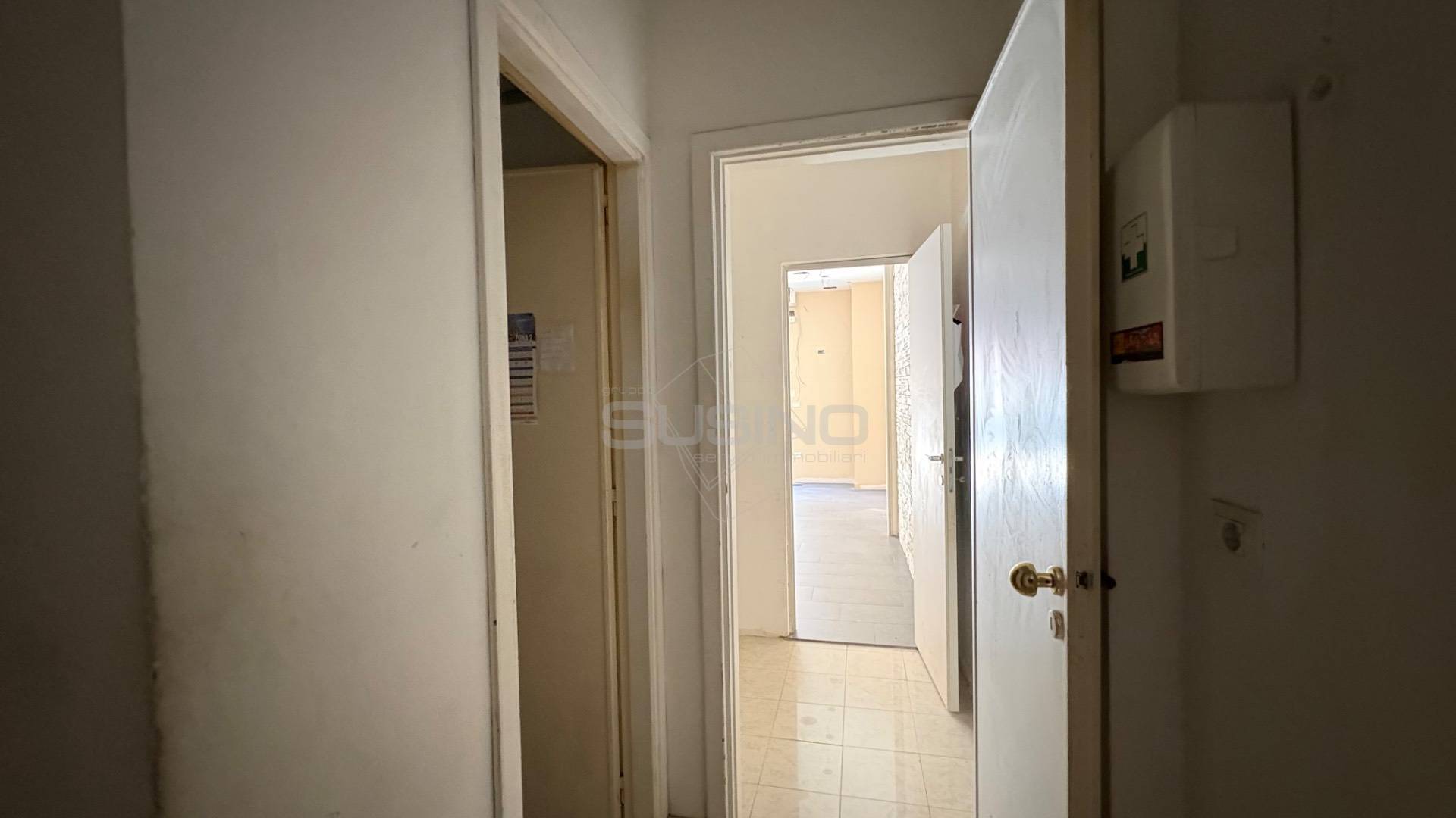 Locale commerciale in affitto a Siracusa, Tica-tisia