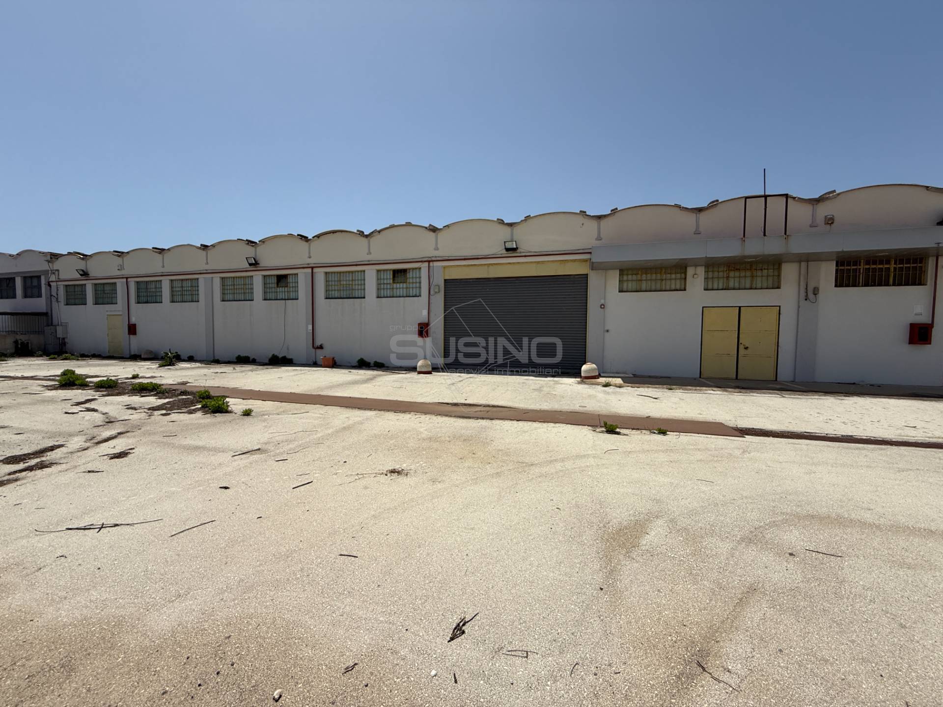 Capannone in affitto a Siracusa, Elorina