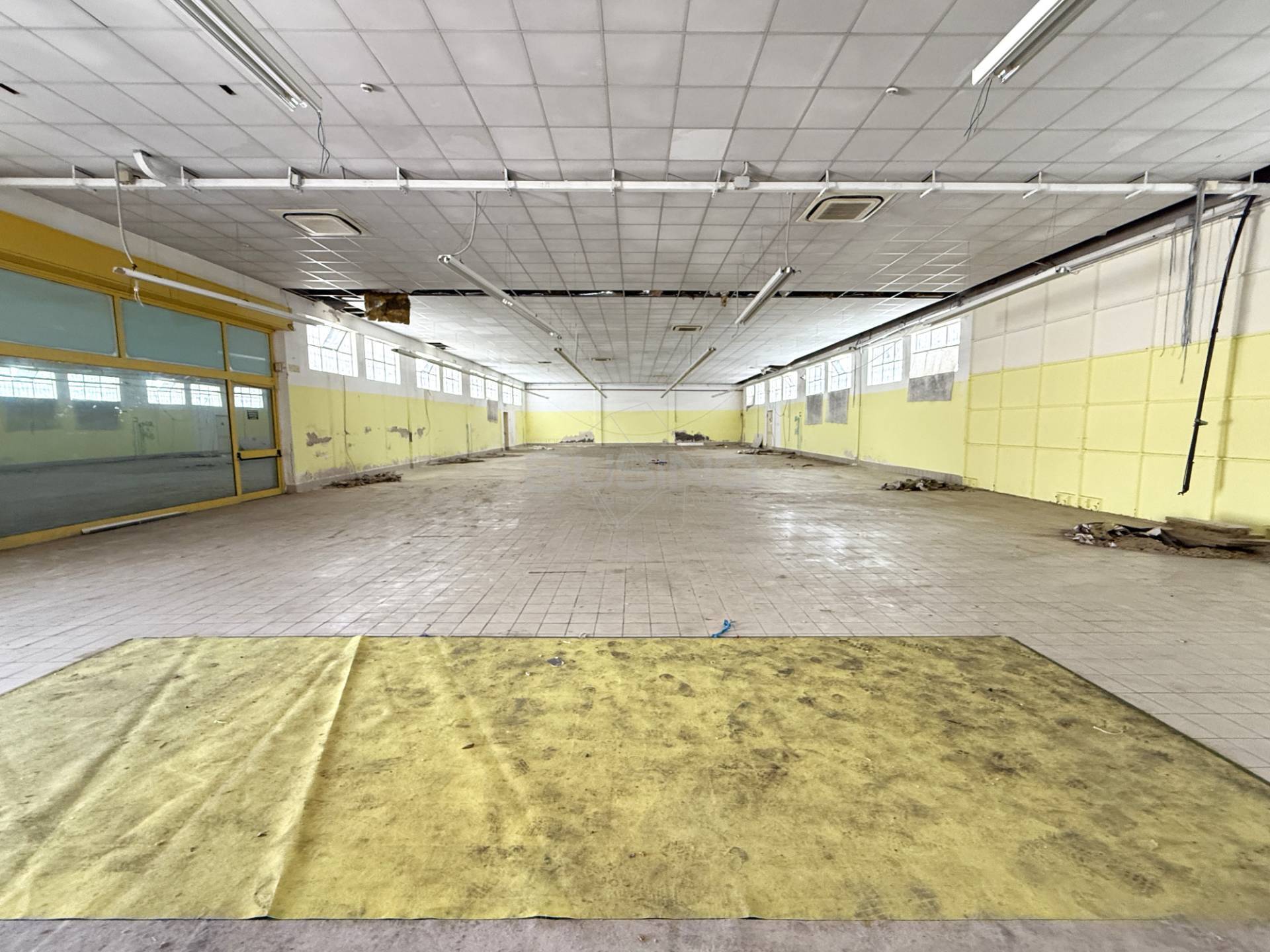 Capannone in affitto a Siracusa, Elorina