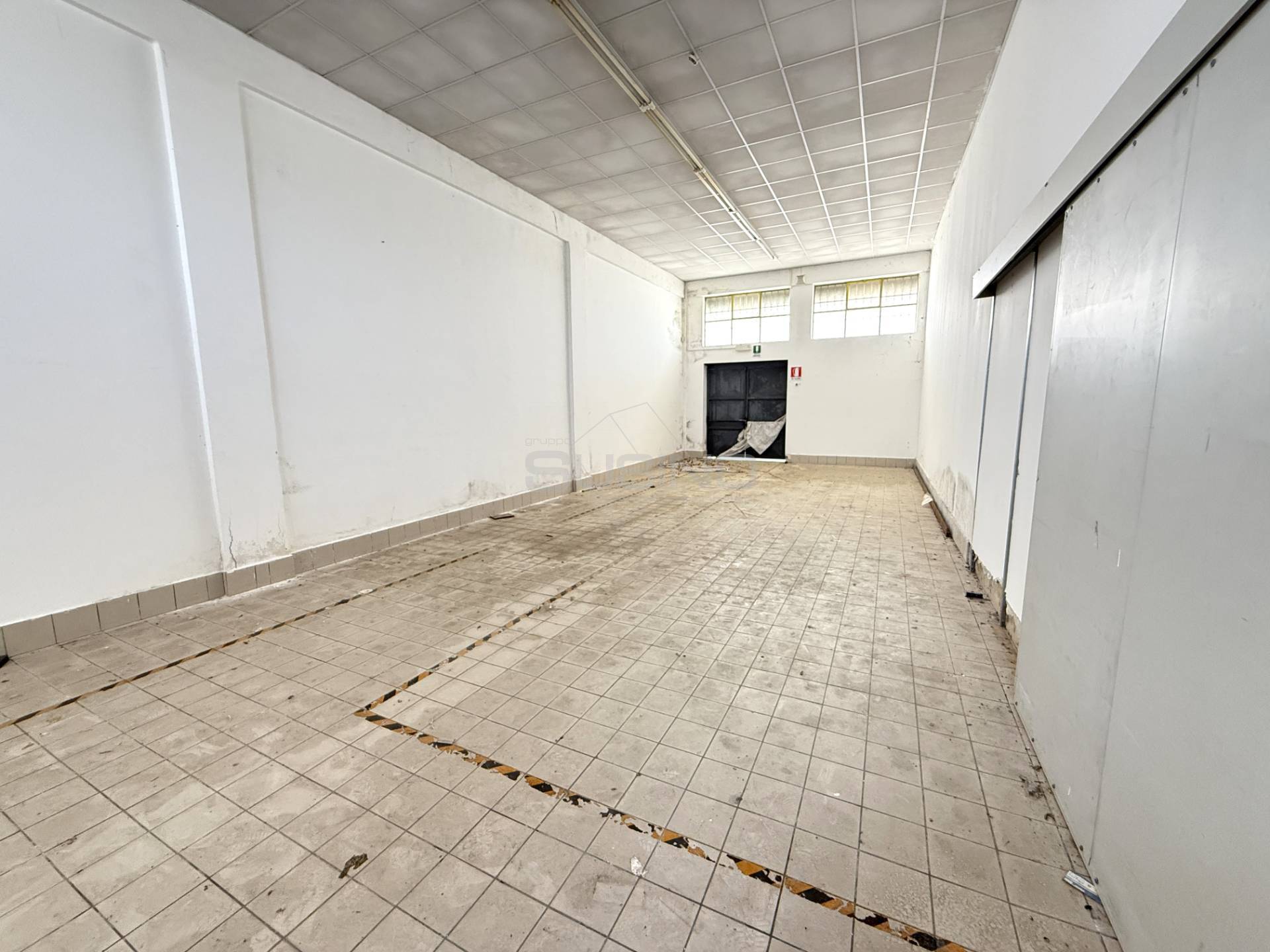 Capannone in affitto a Siracusa, Elorina