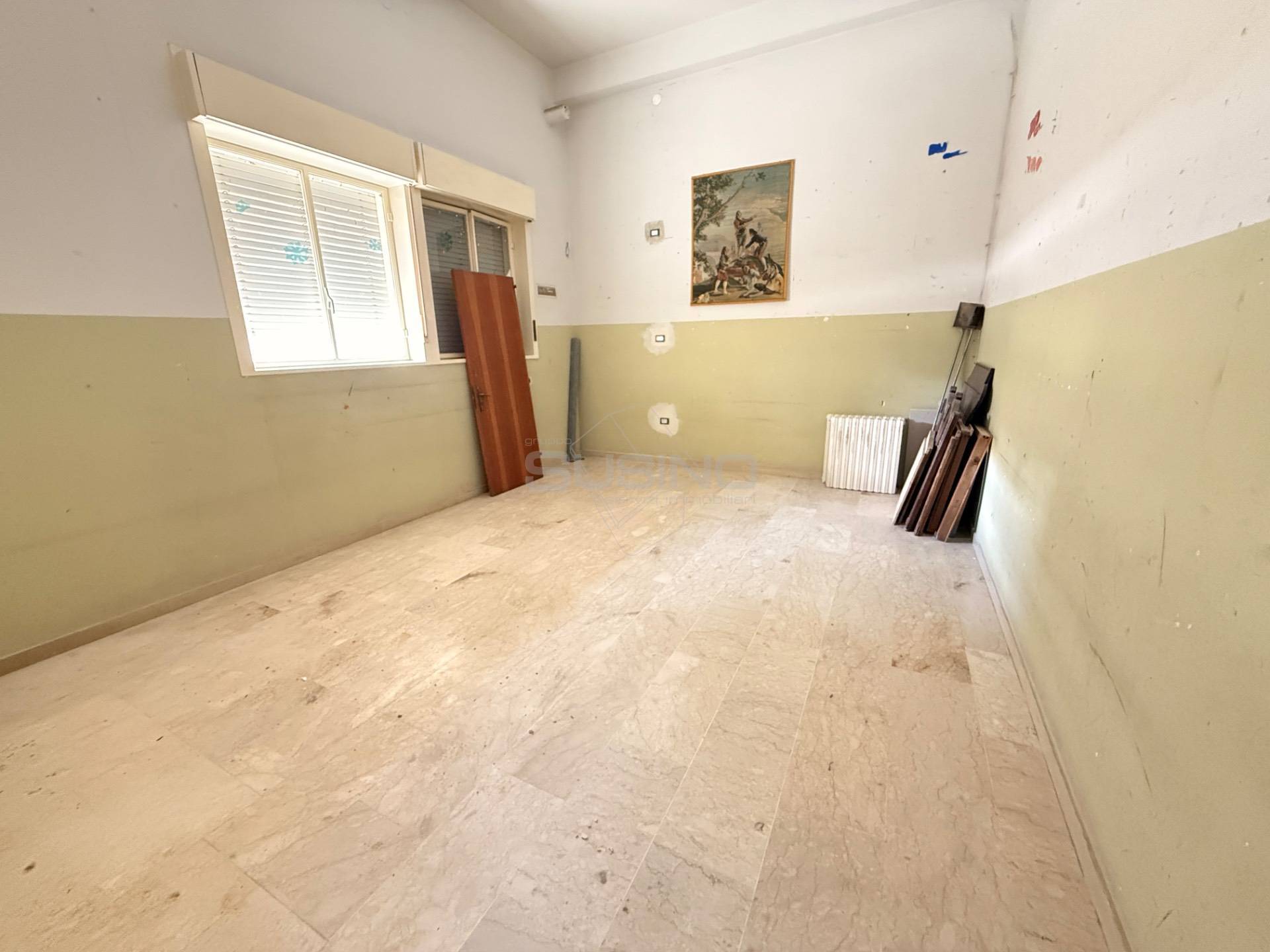 Magazzino in vendita a Siracusa