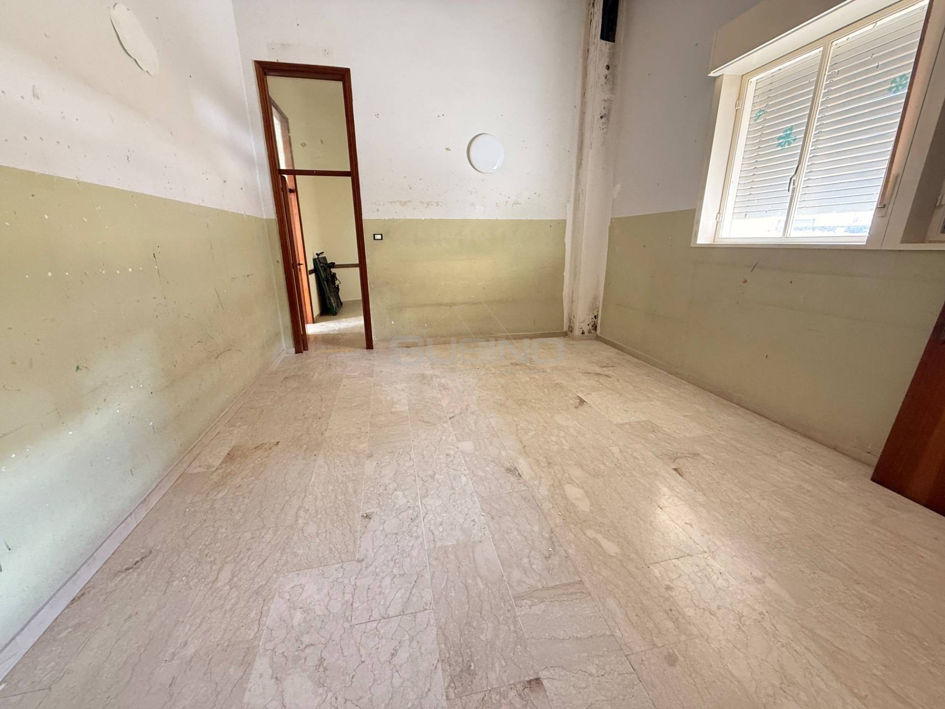 Magazzino in vendita a Siracusa